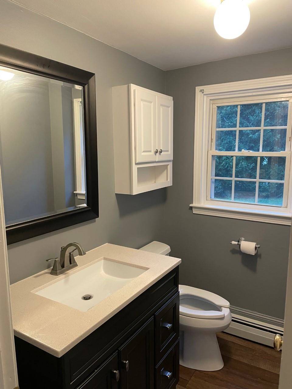 Newmarket, NH 03857,57 Exeter RD