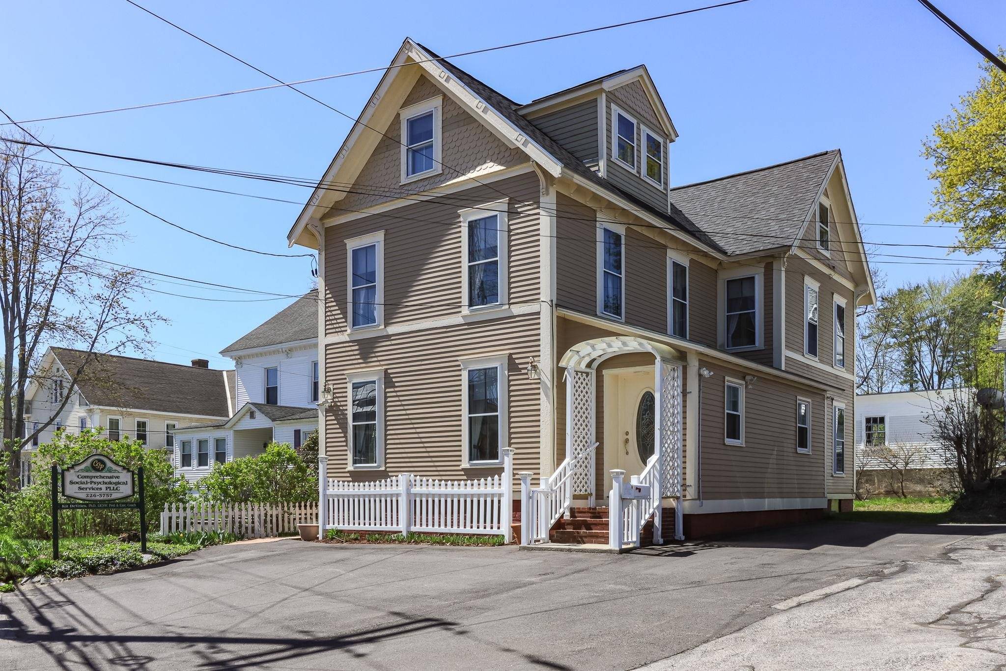 Concord, NH 03301,2 South Spring ST
