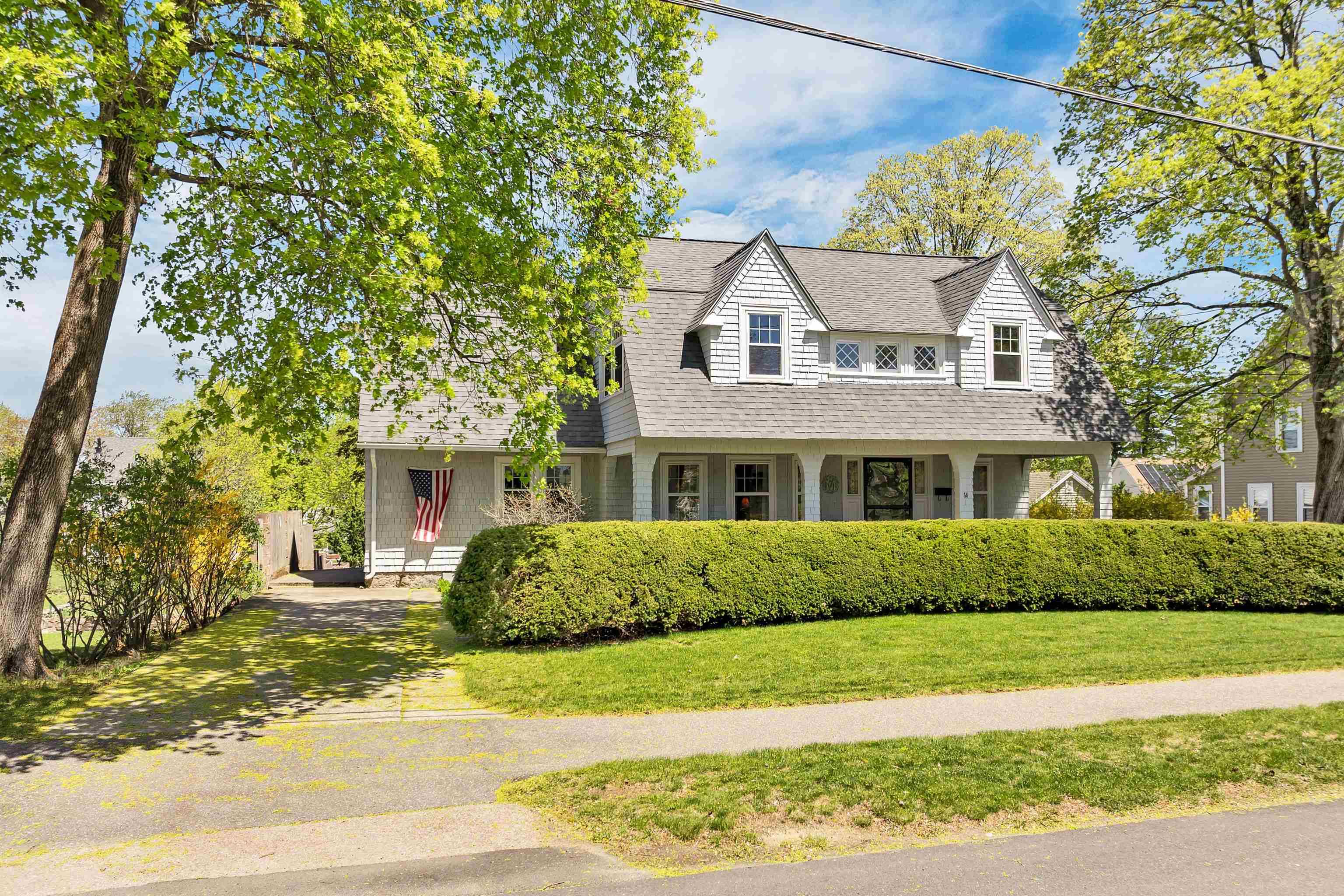 Derry, NH 03038,14 Park AVE