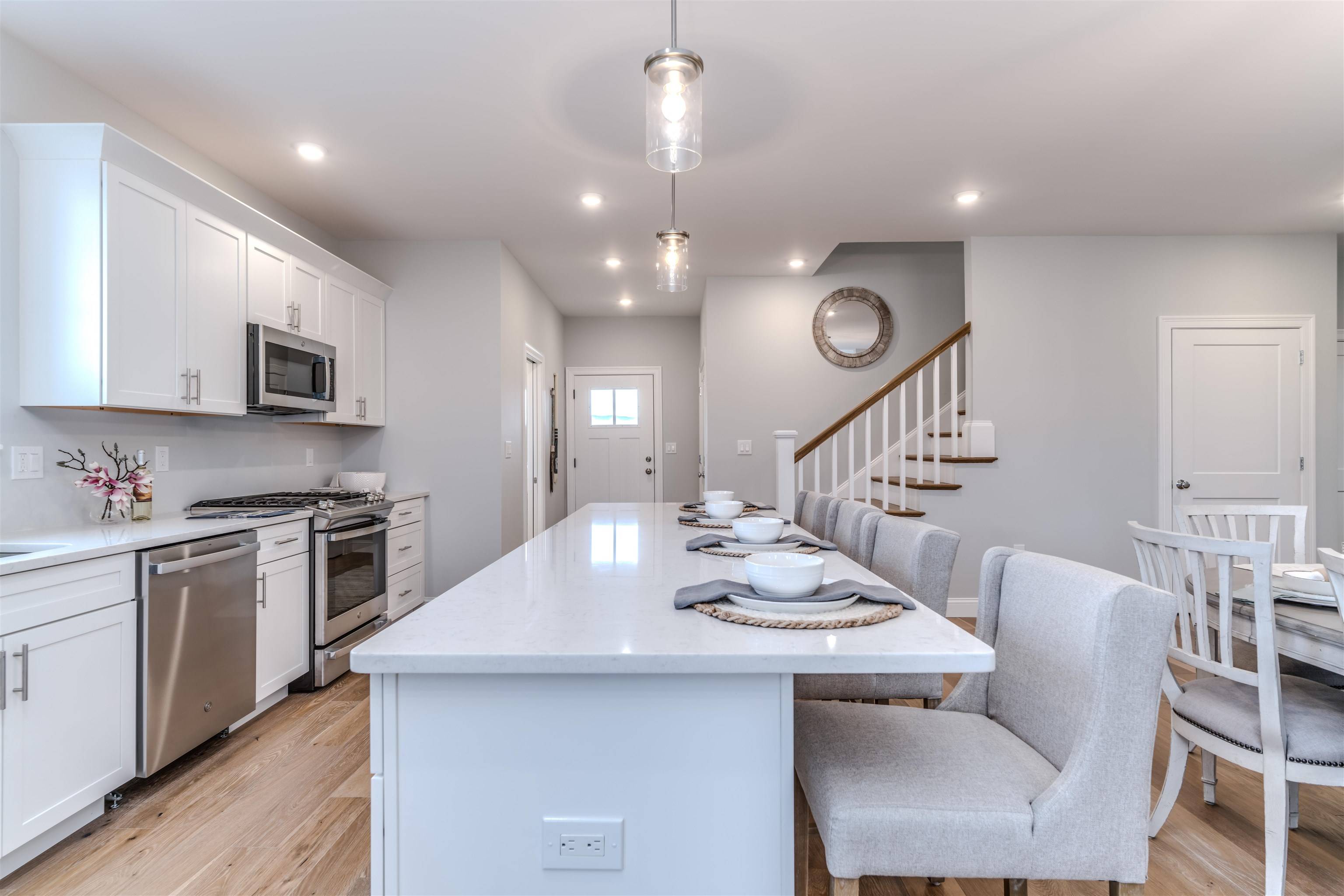 Thornton, NH 03285,13 Braeden DR #6