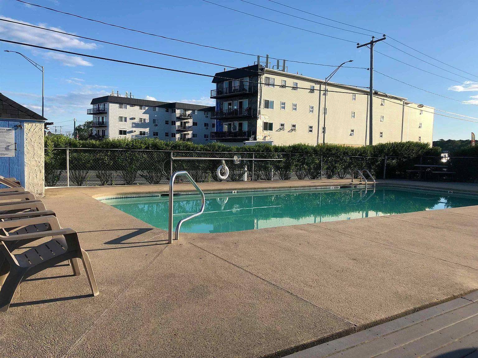 Hampton, NH 03842,933 Ocean BLVD #106