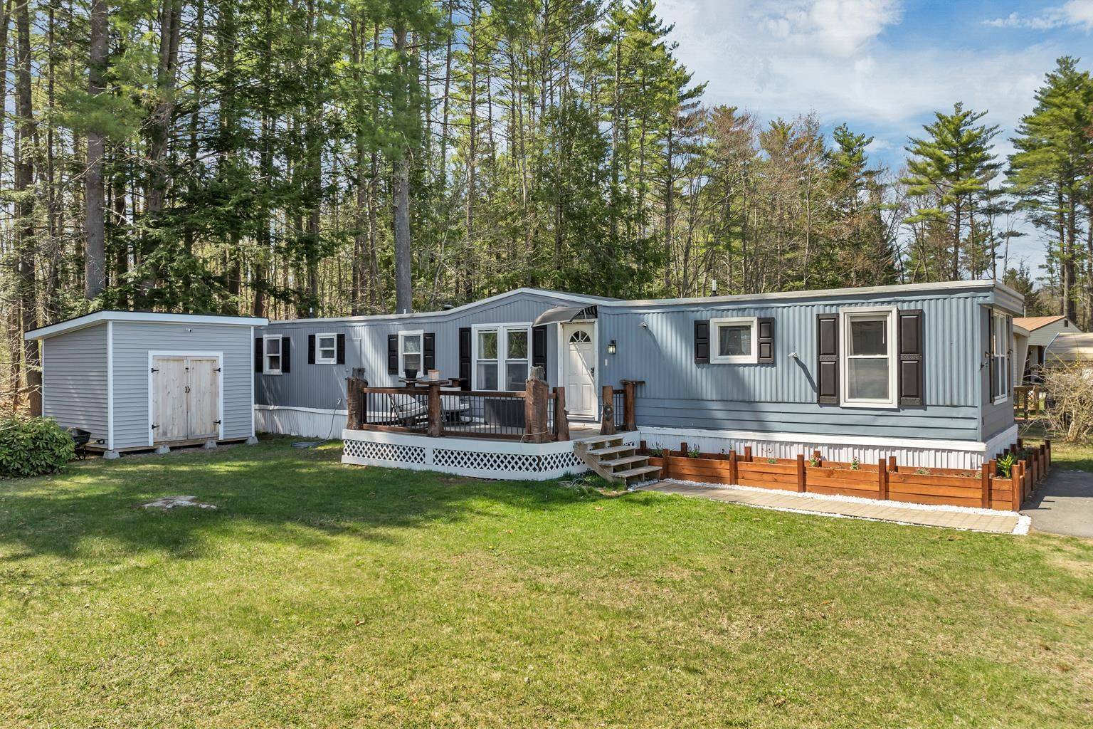 Concord, NH 03303,11 Chancellor DR