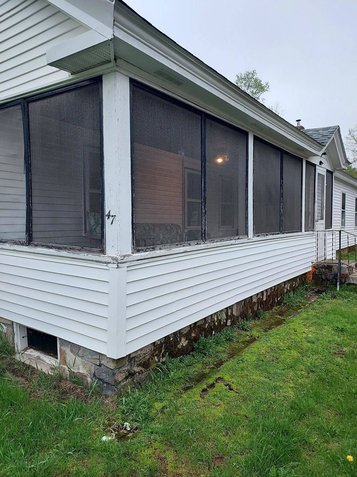 Epping, NH 03042,47 St. Laurent ST