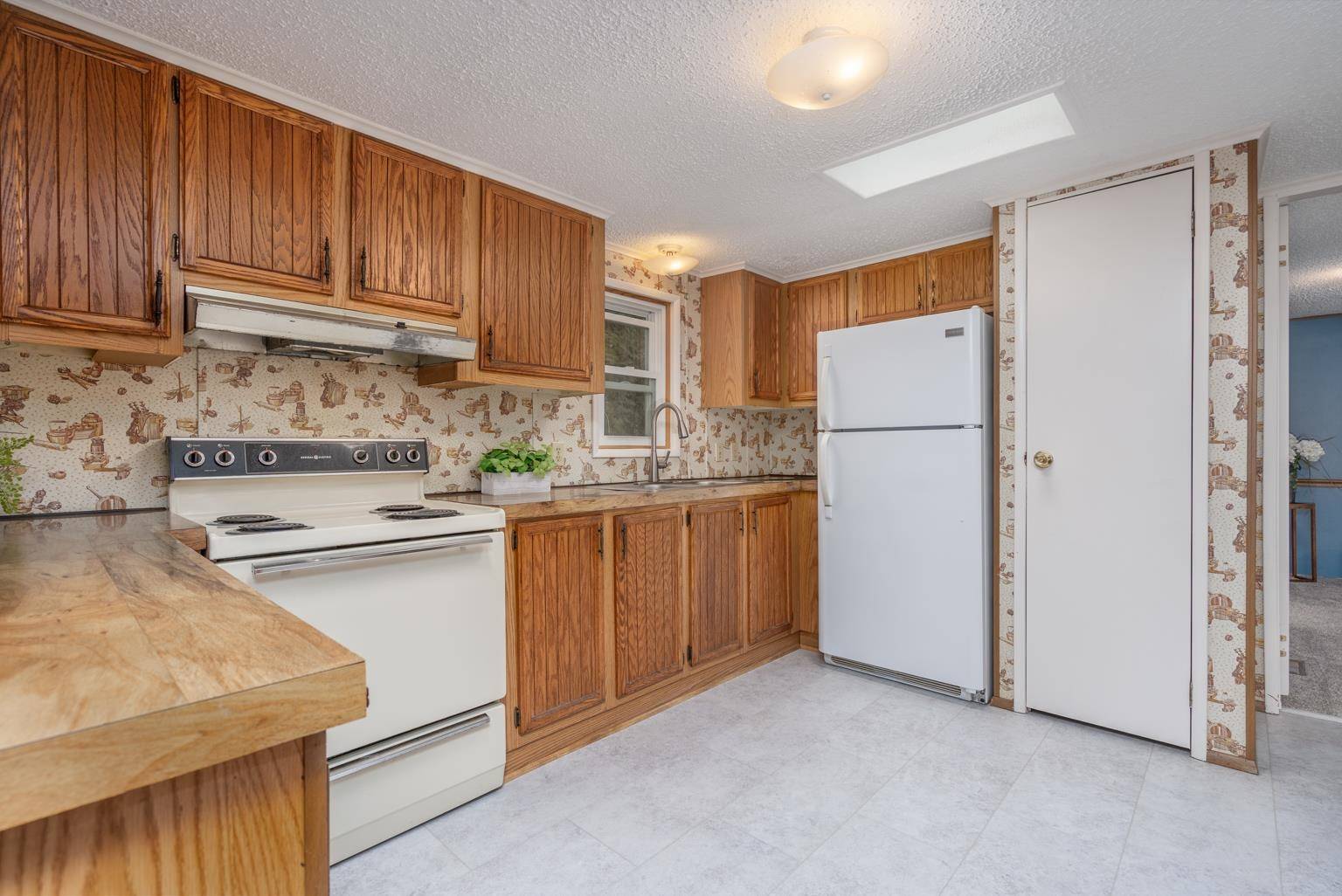 53 Eagles WAY Alton, NH 03809