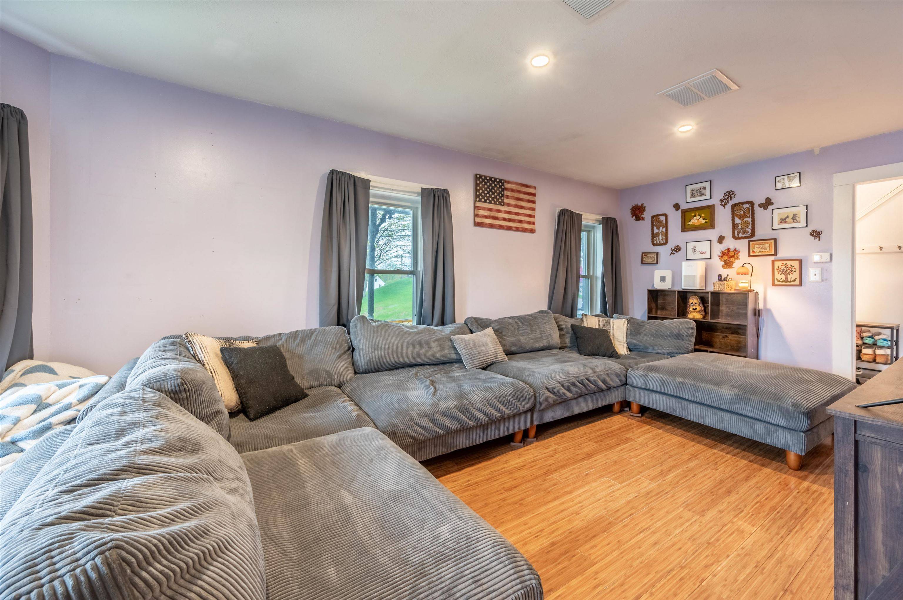 Newport, NH 03773,21 Beech ST