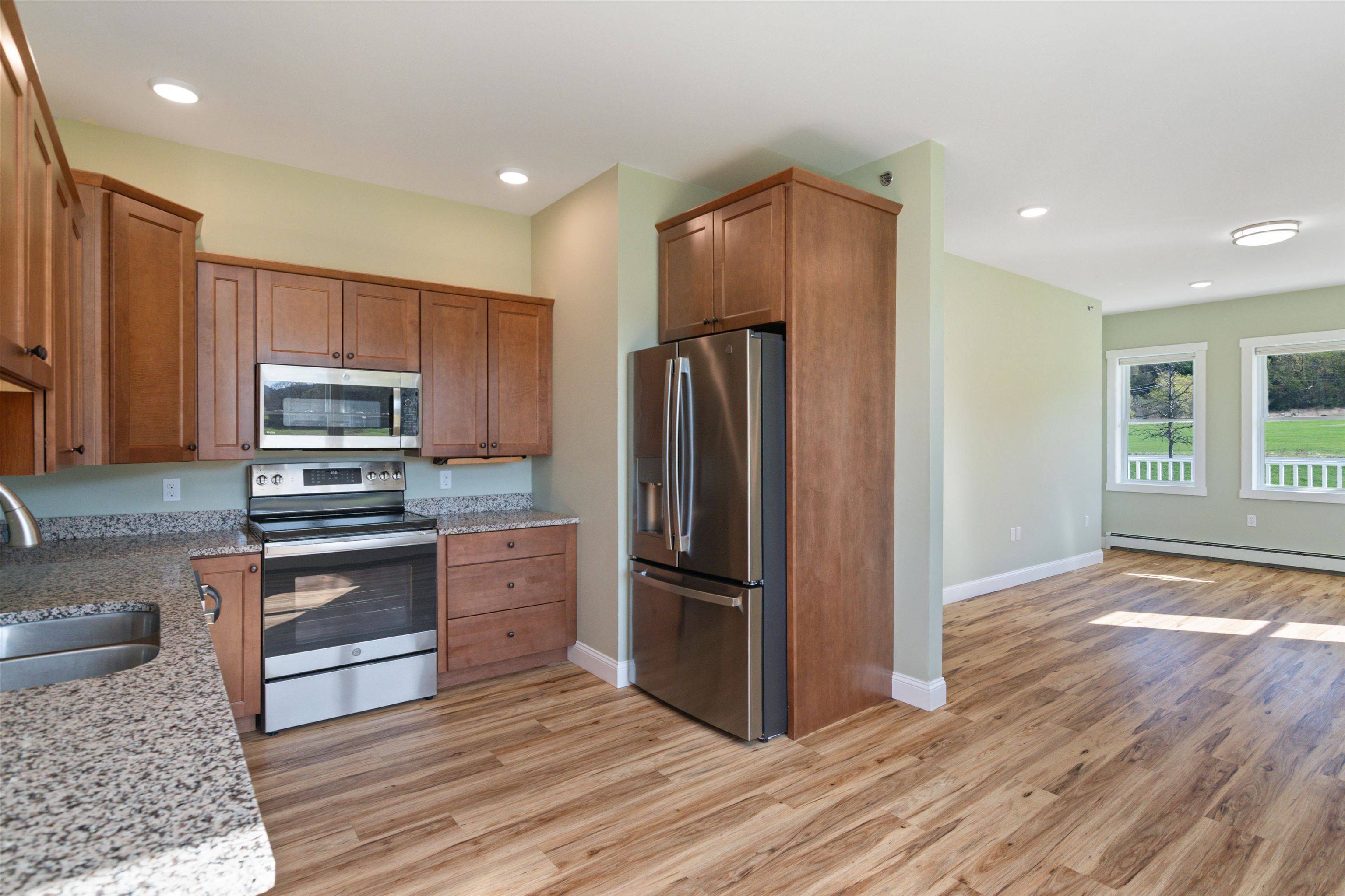 Hinesburg, VT 05461,39 Clover LN #14