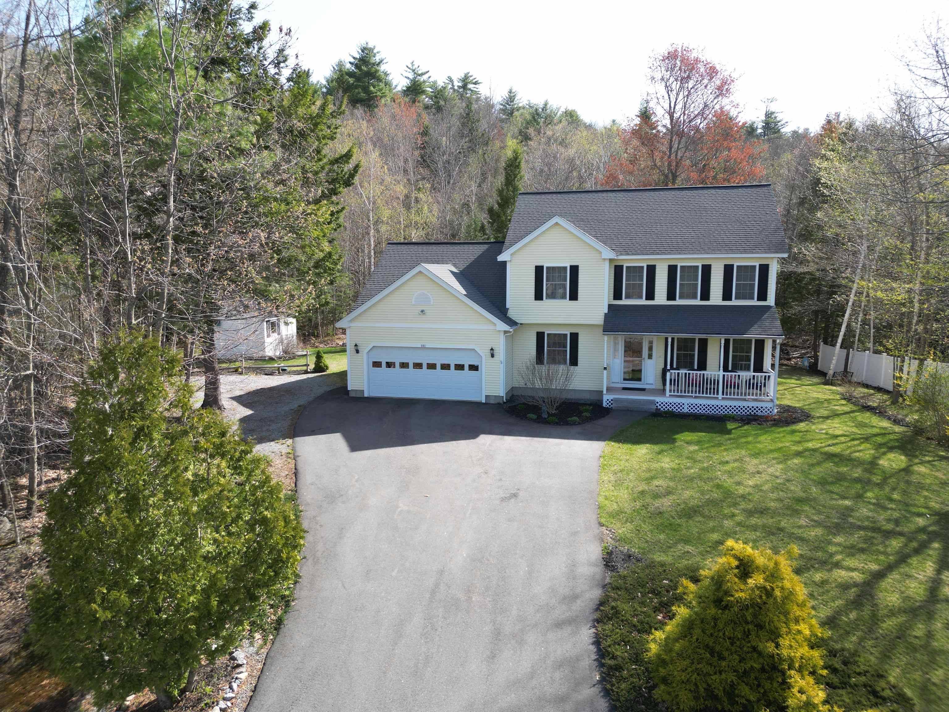Henniker, NH 03242,181 Ridgetop LN