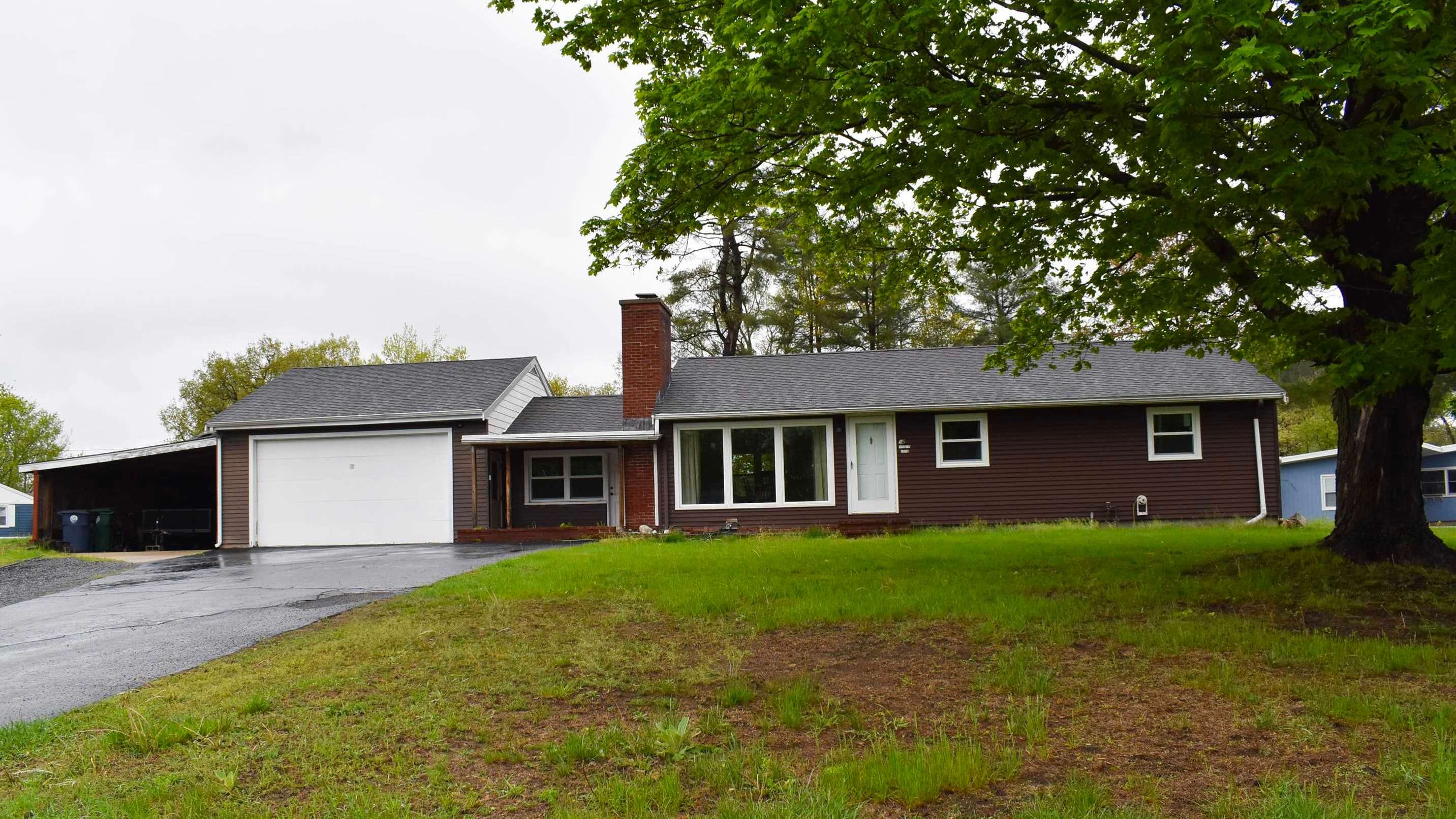 Nashua, NH 03060,75 Forest Park DR