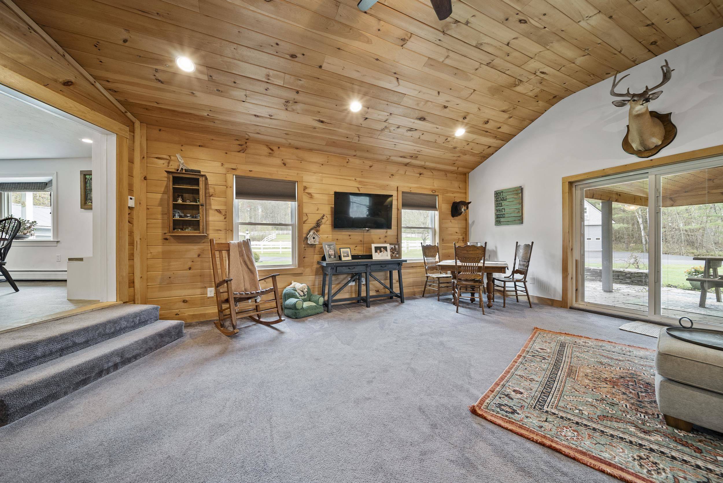 3 Hemlock Hill DR Loudon, NH 03307