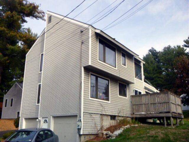 Nashua, NH 03062,8 Althea LN