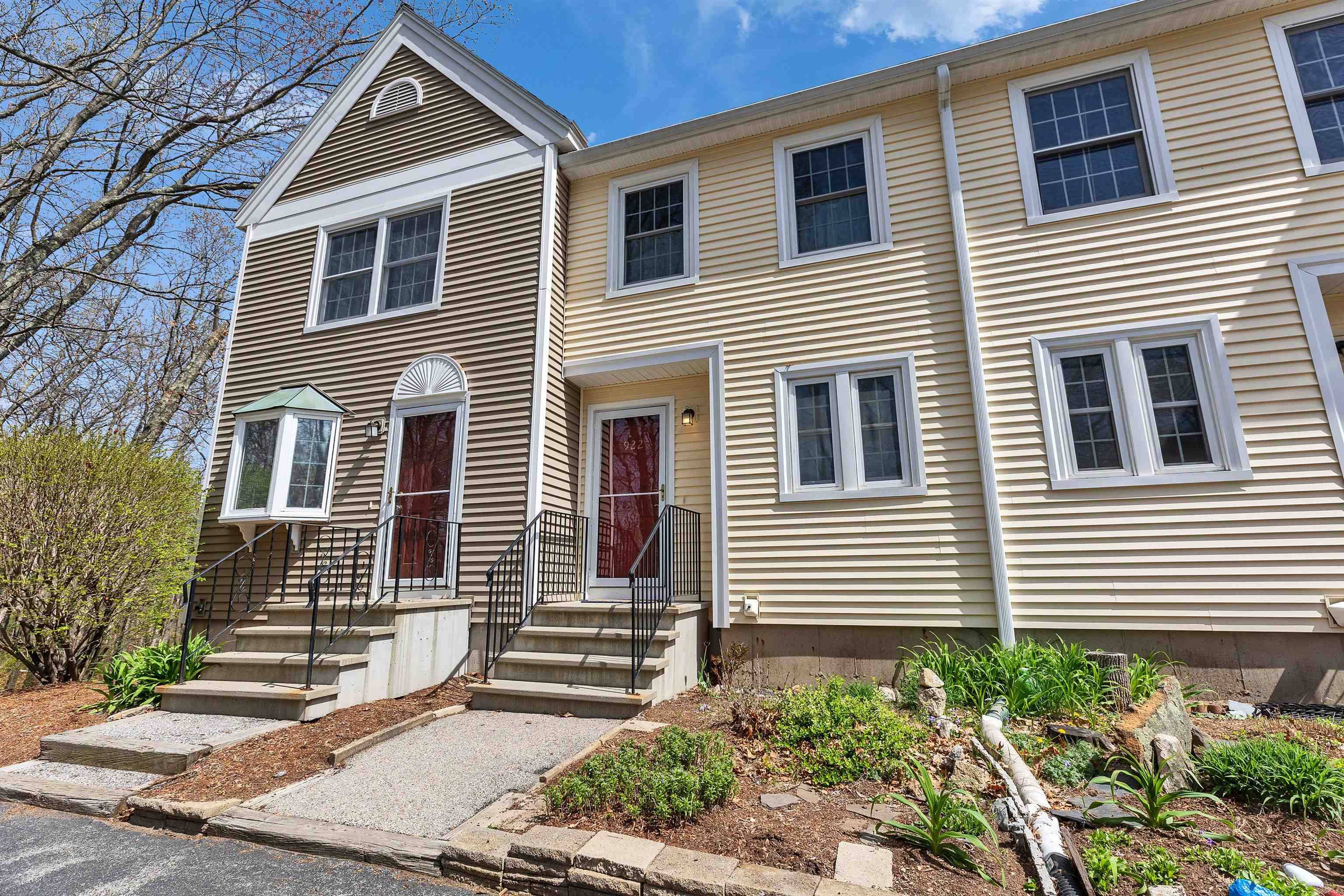 Manchester, NH 03104,922 Fox Hollow WAY #922