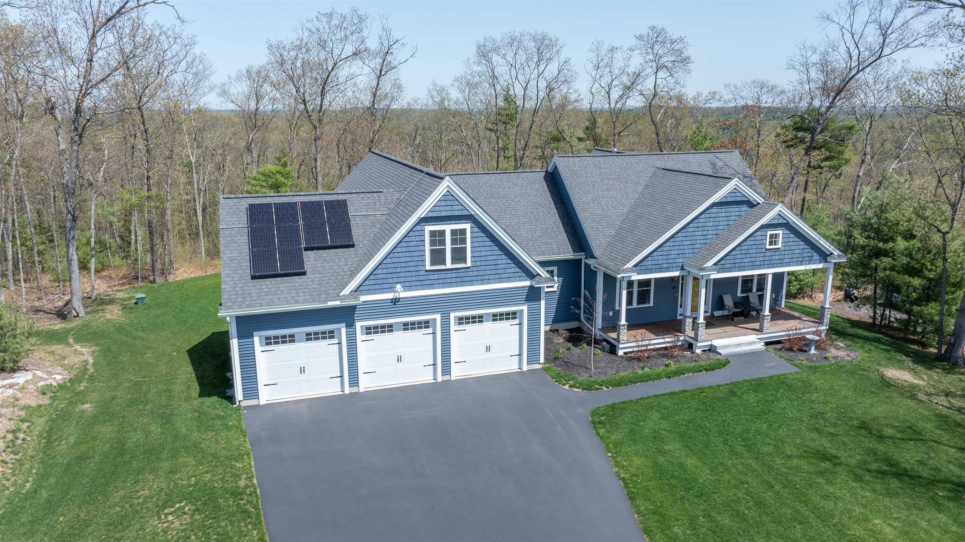 Merrimack, NH 03054,19 Captain Bannon CIR