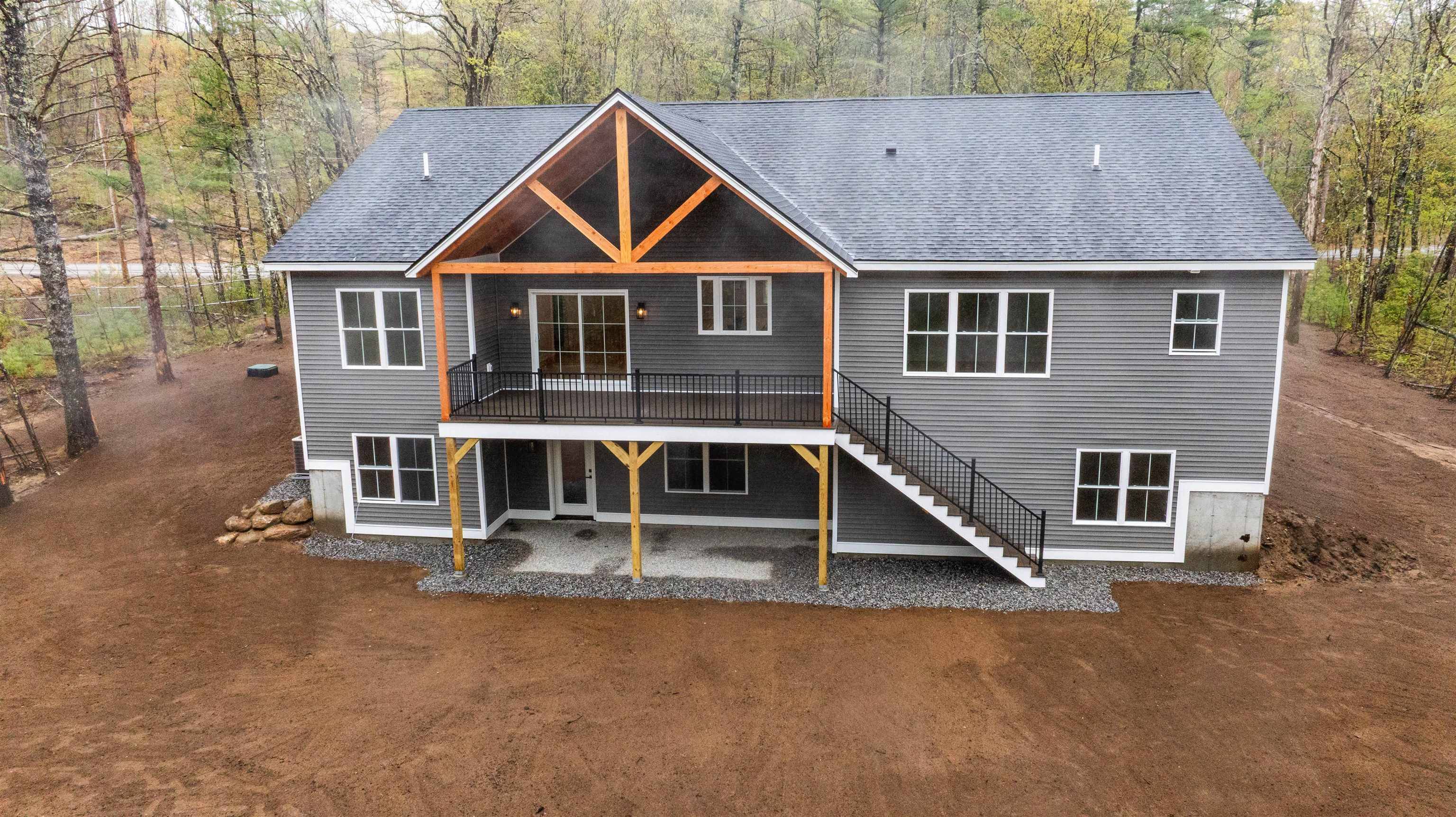 Concord, NH 03303,11 Blackwater RD
