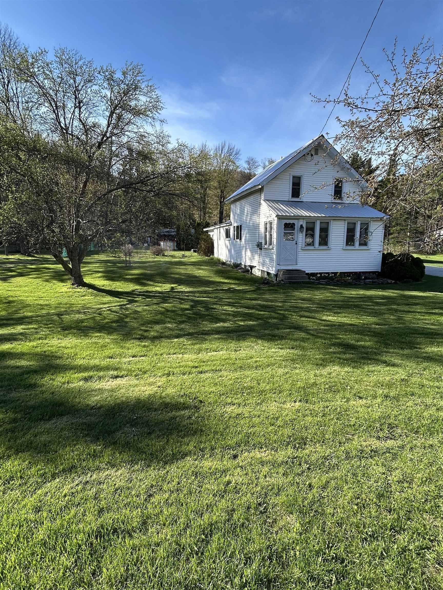 Stockbridge, VT 05772,2903 VT Route 107