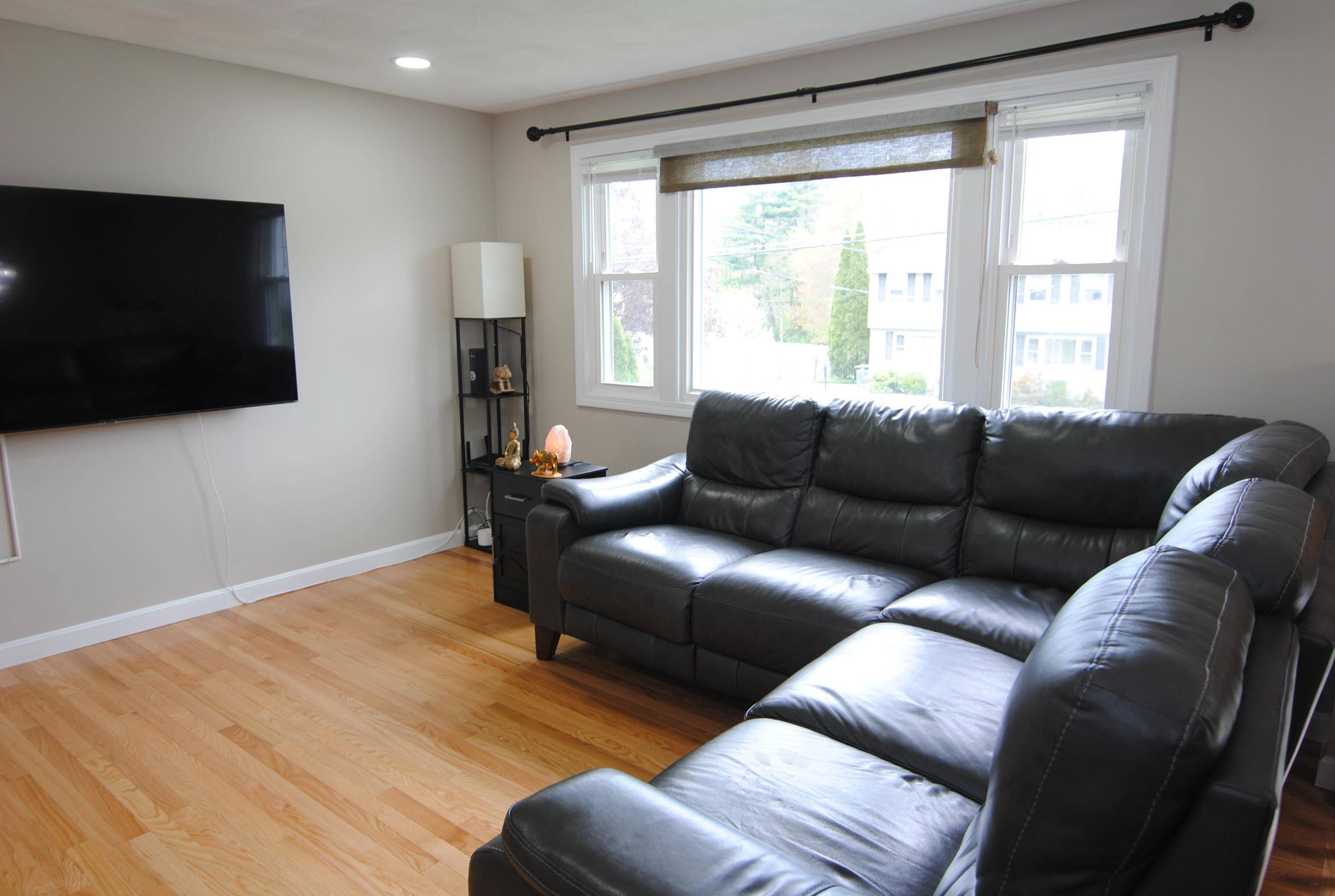 Nashua, NH 03062,82 Nottingham DR