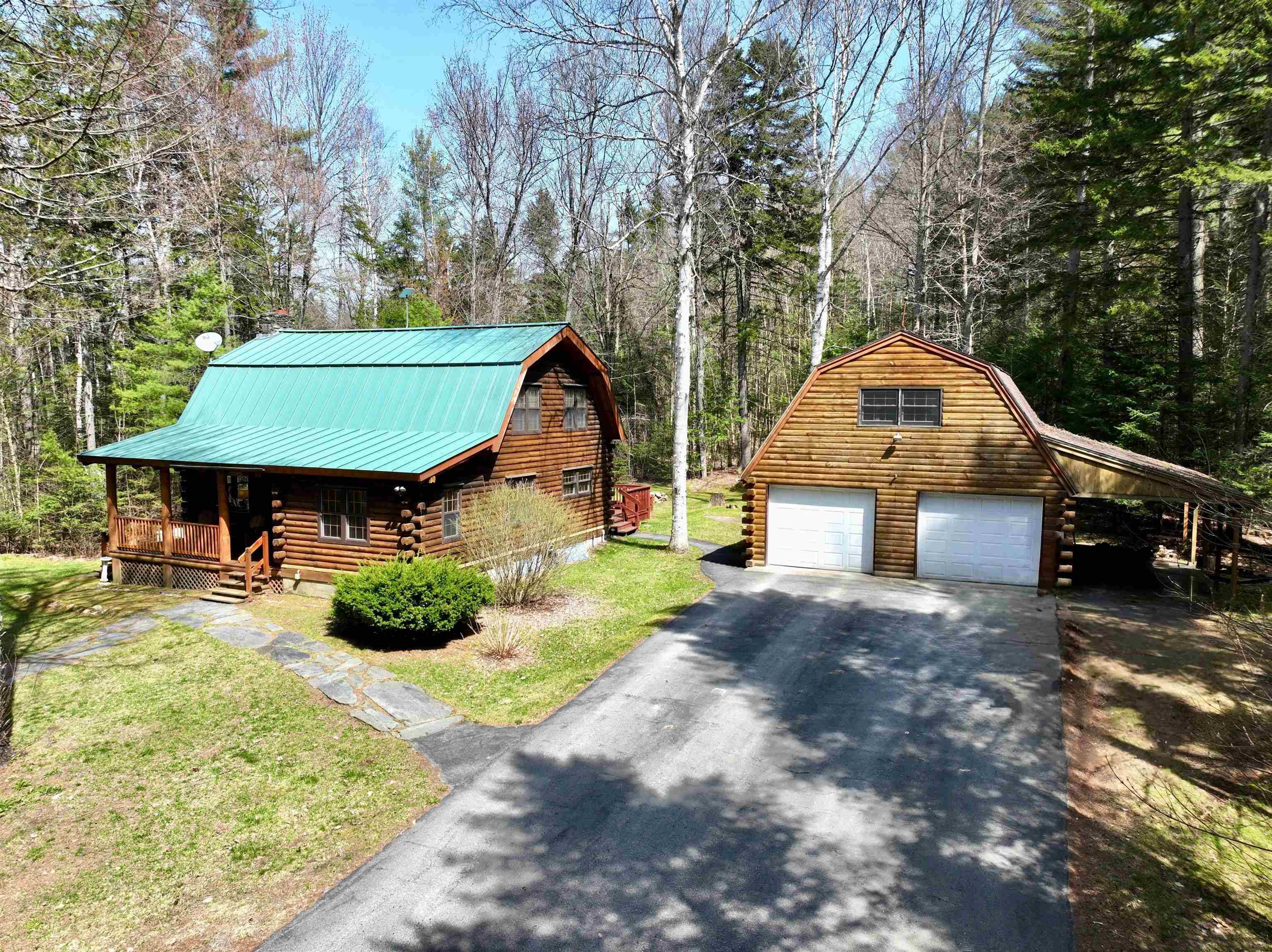 Franconia, NH 03580,22 Beechwood LN