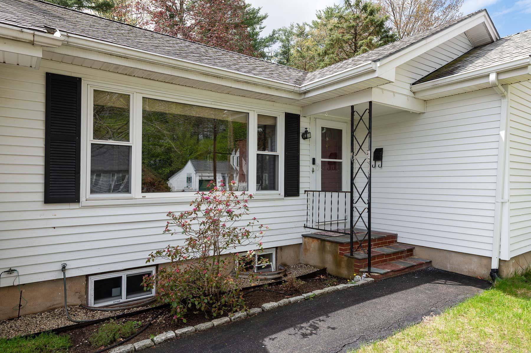 Somersworth, NH 03878,14 Drew RD