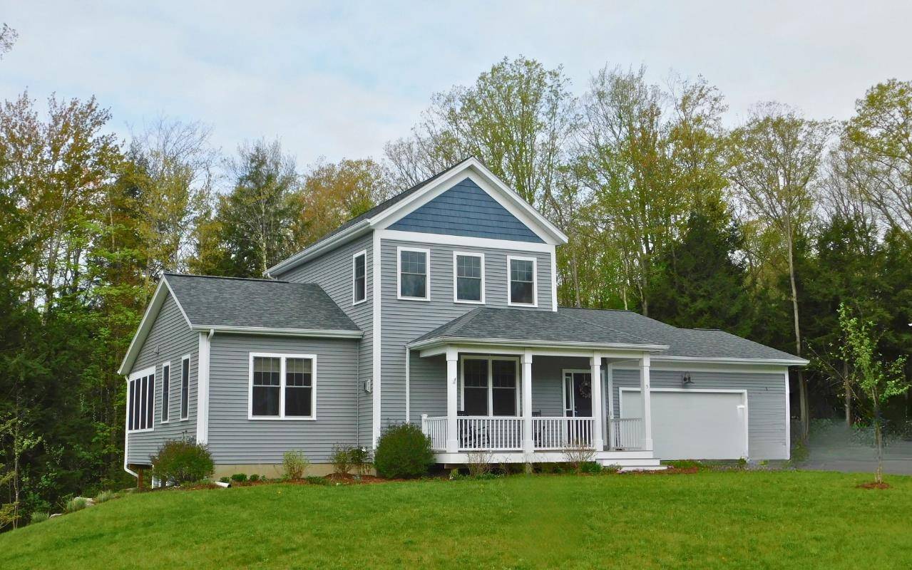 Essex, VT 05452,5 Evergreen DR
