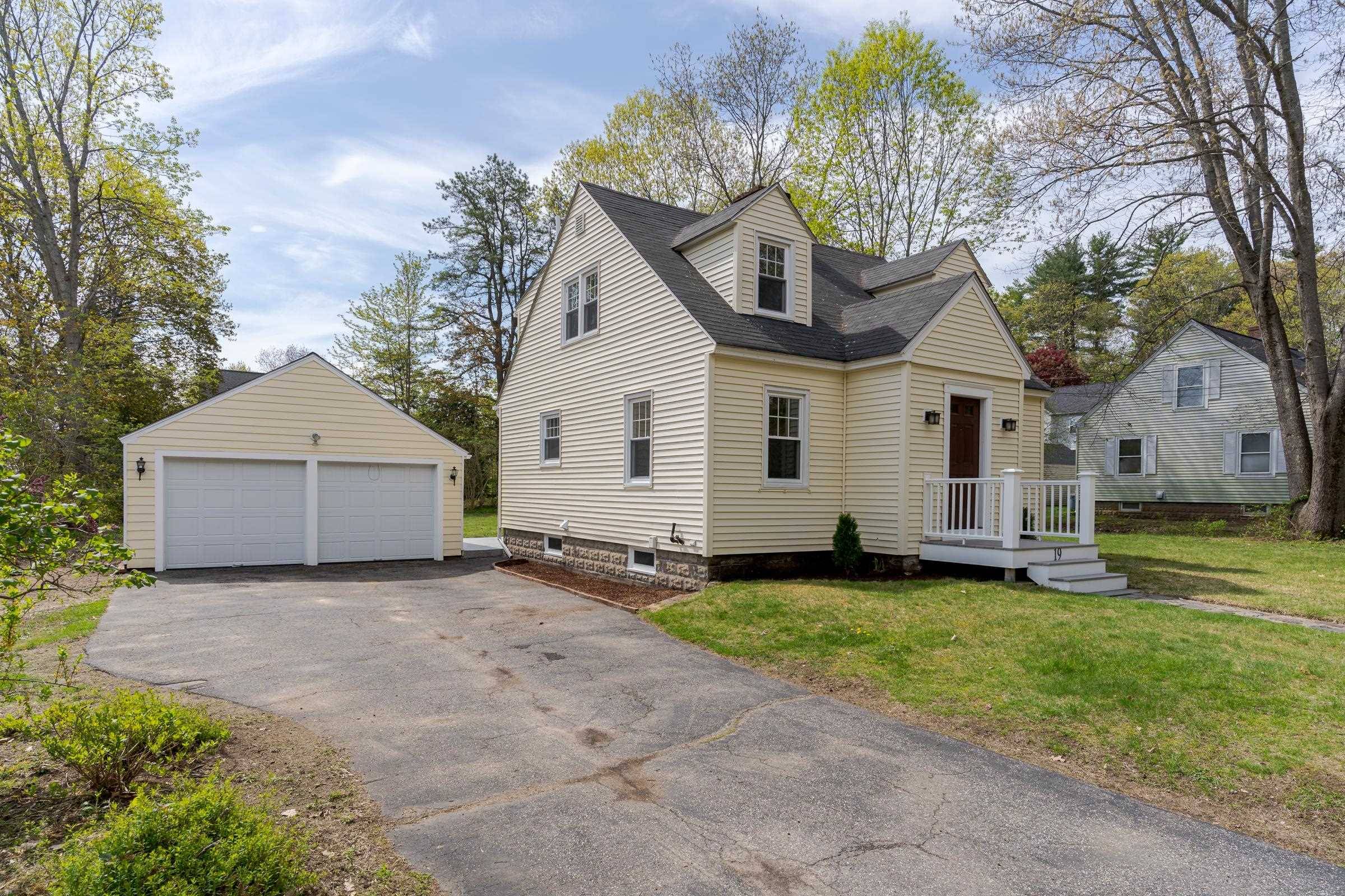 Portsmouth, NH 03801,19 Witmer AVE