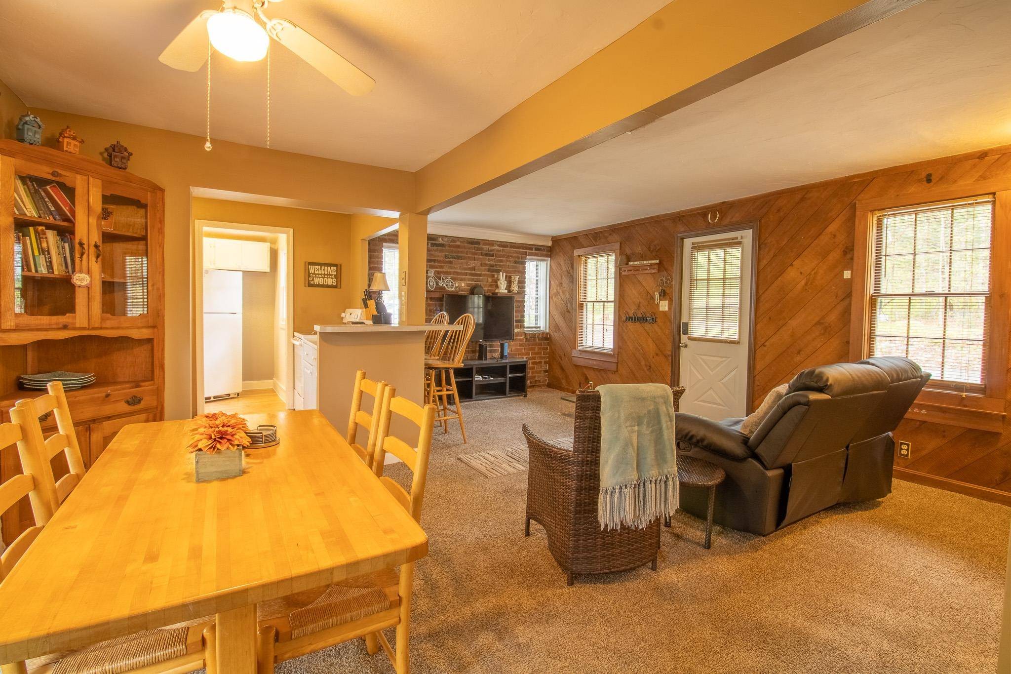Woodstock, NH 03262,43 Parker Ledge RD