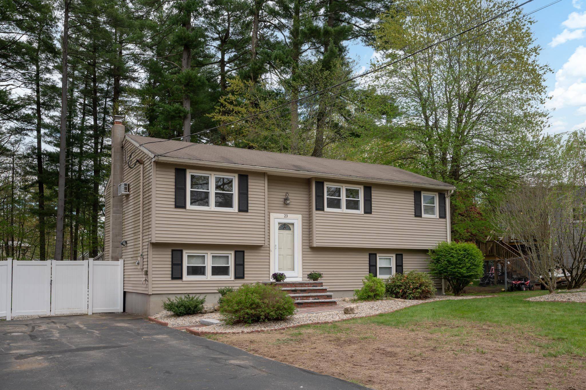 Salem, NH 03079,23 Meisner RD