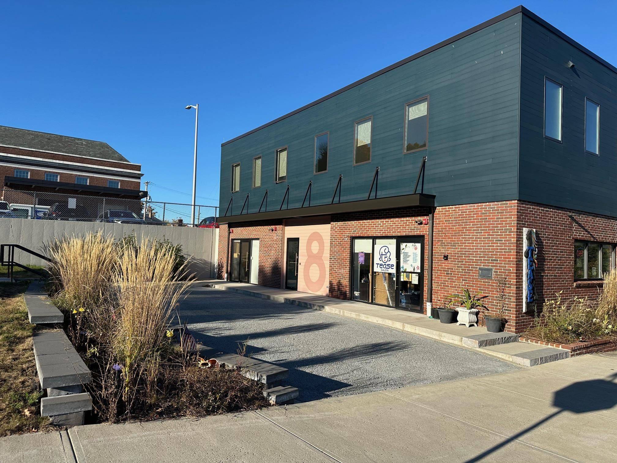 Somersworth, NH 03878,8 Government WAY #202