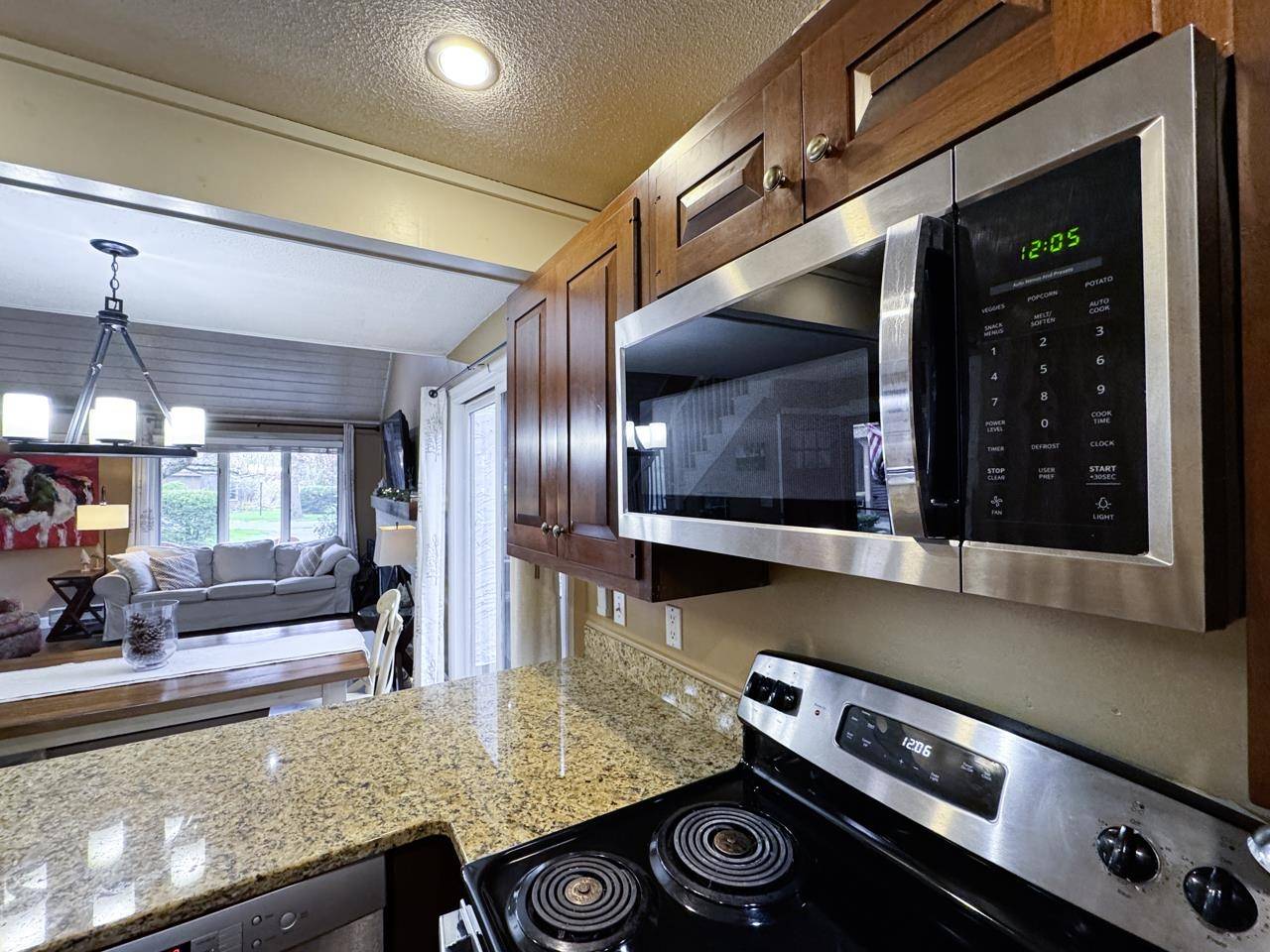 807 Murphys RD #7C Hartford, VT 05059