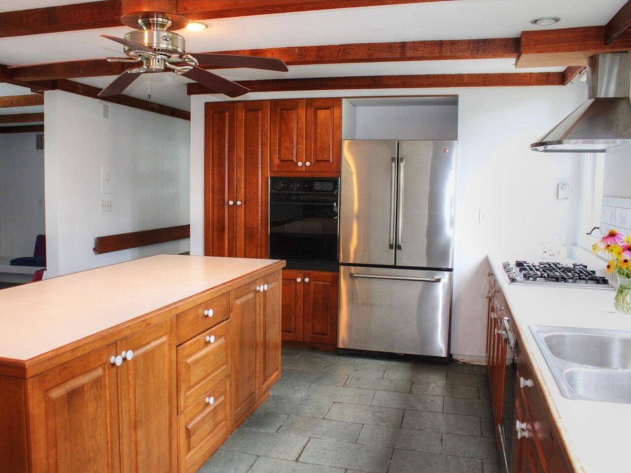 Burlington, VT 05401,52 Cliff ST