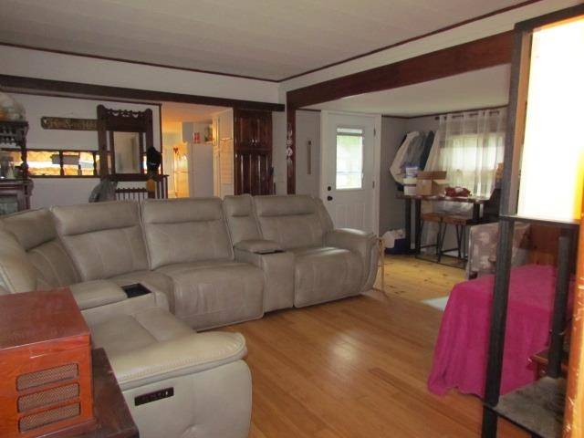 Deering, NH 03244,20 Keyes Farm RD