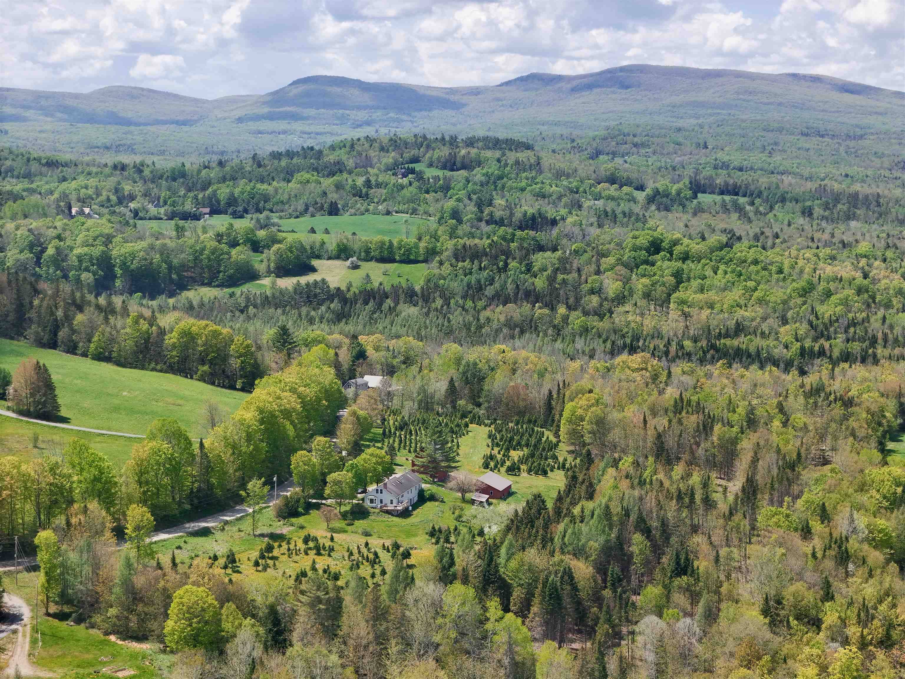 Lyndon, VT 05851,1202 Cotton RD