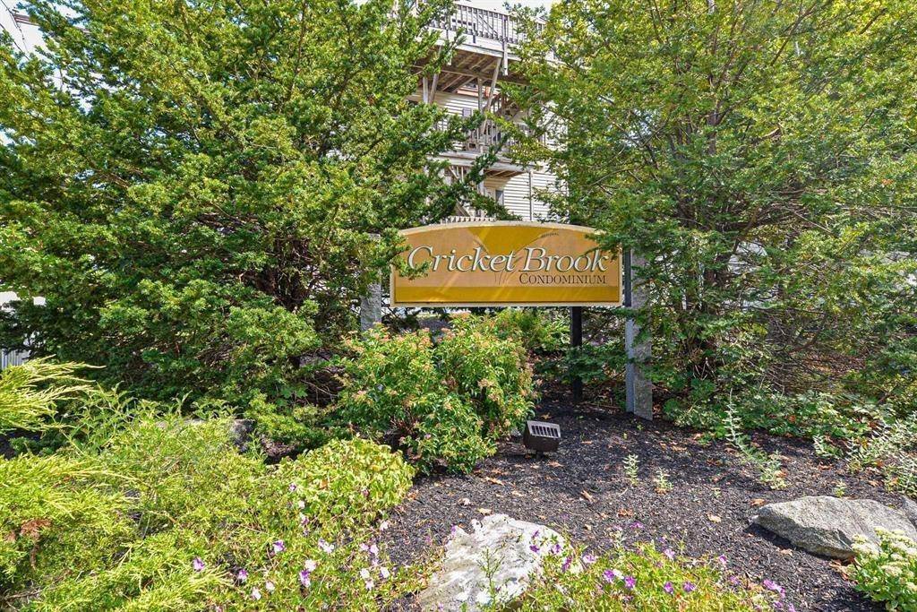 Dover, NH 03820,93 Henry Law AVE #21