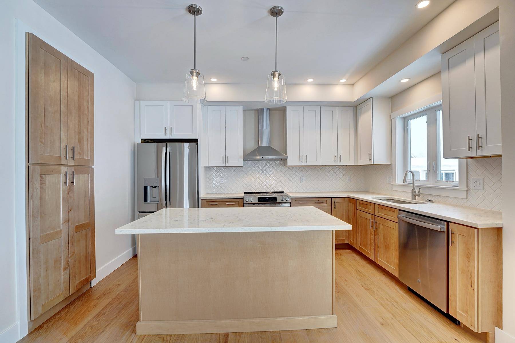 Rye, NH 03870,10 Fowler DR