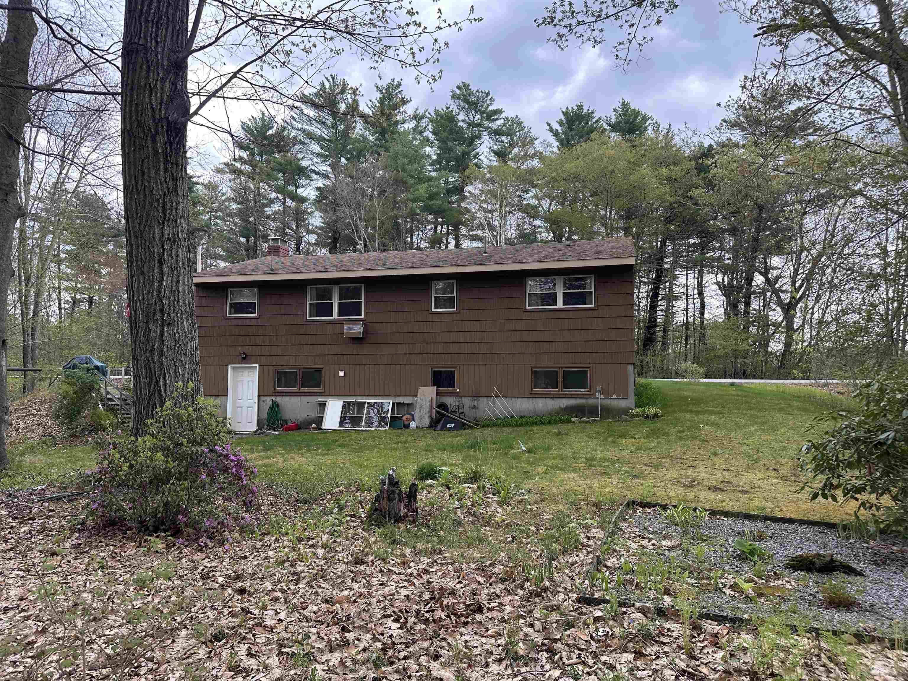 887 Harold Dow HWY Eliot, ME 03909