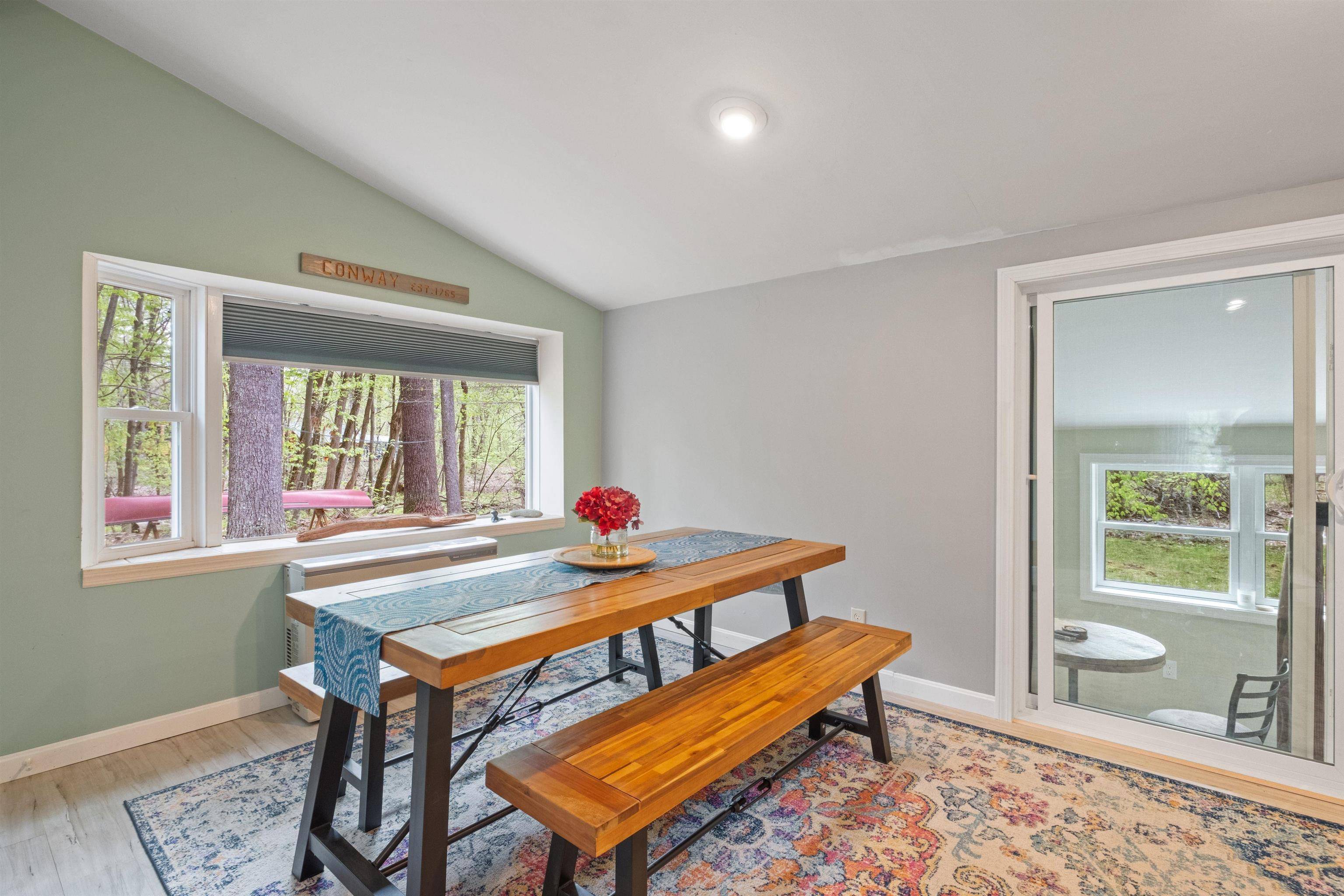 34 Bay RD Conway, NH 03818