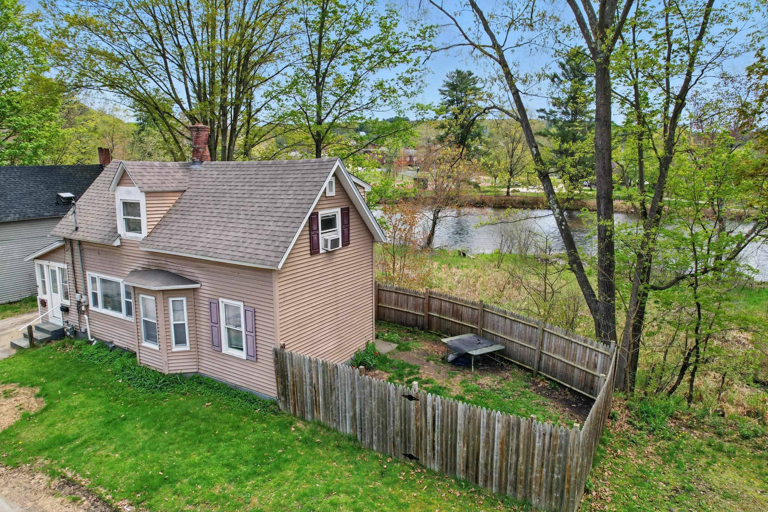 Franklin, NH 03225,173 West Bow ST