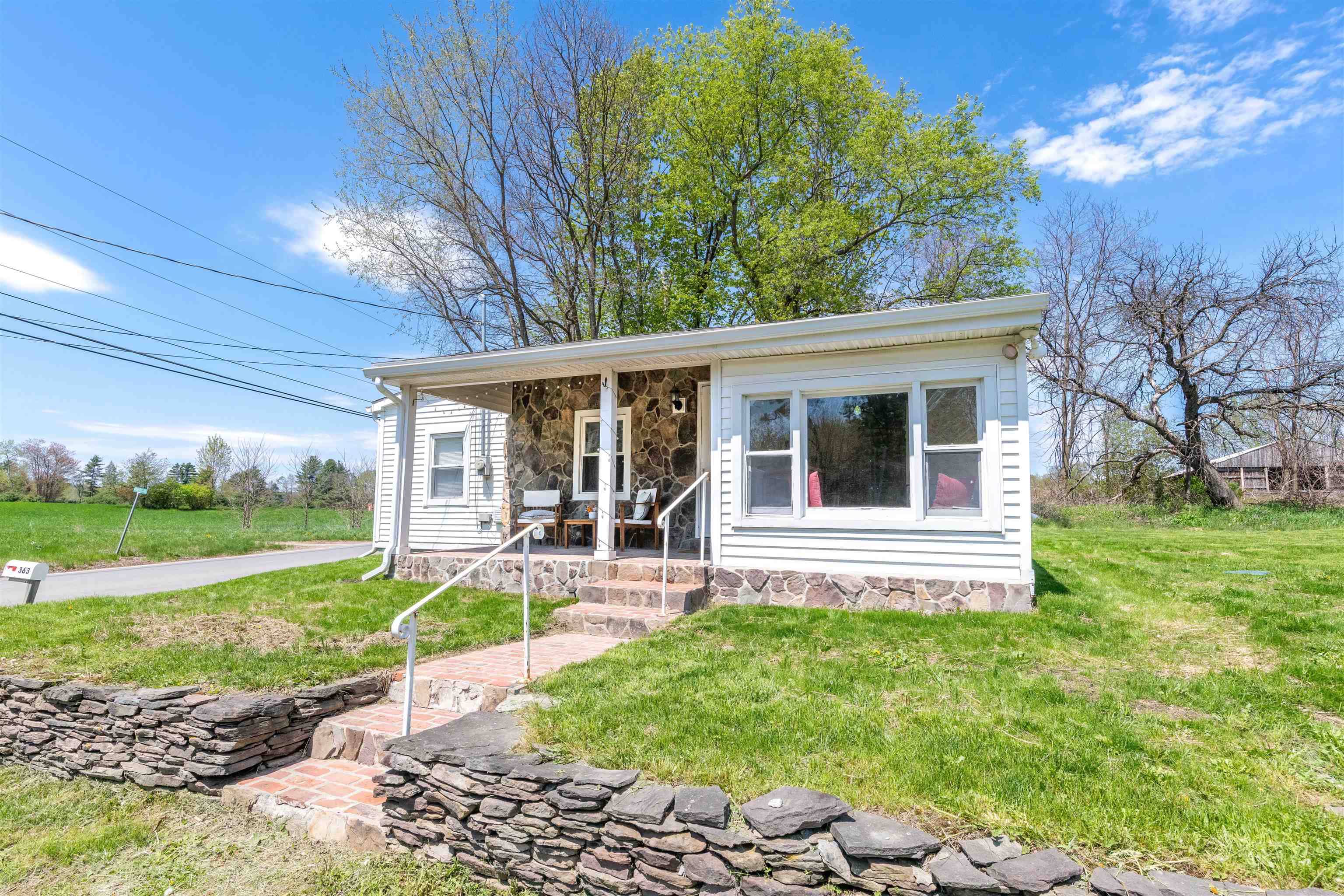 Haverhill, NH 03774,363 Brushwood RD