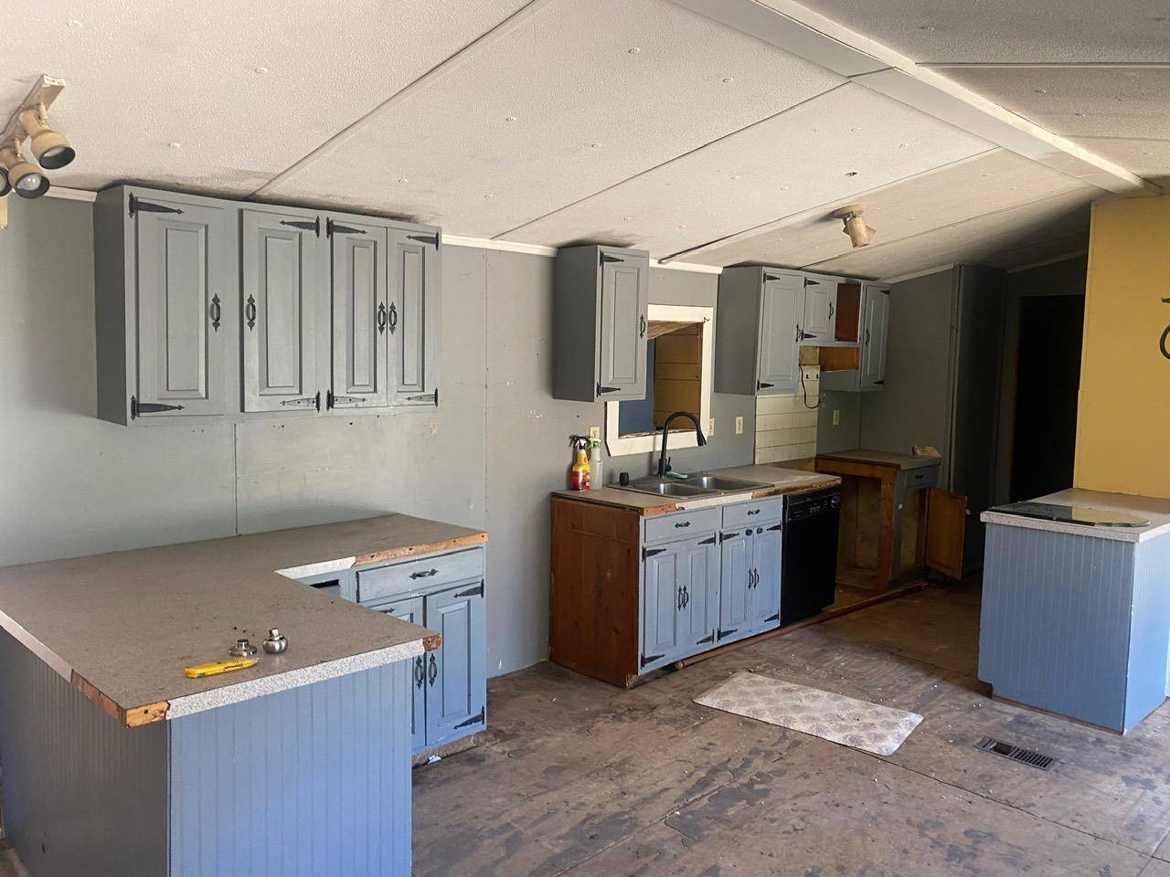 Effingham, NH 03882,22 Clough RD
