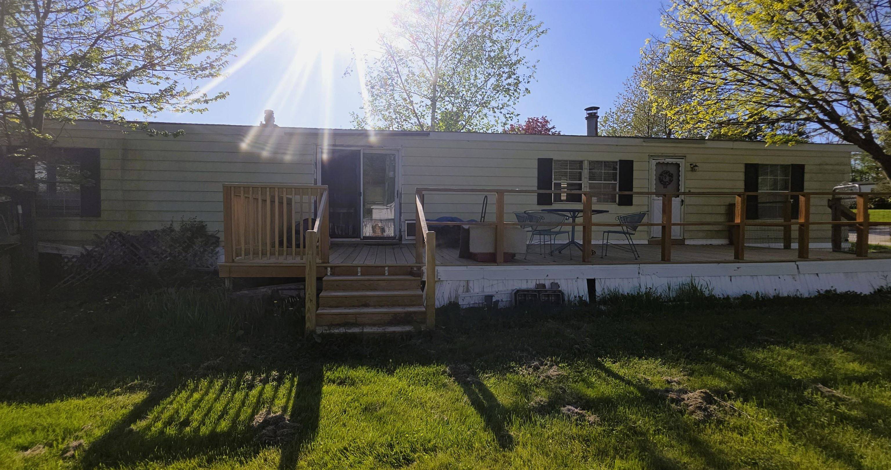 167 Old Hillcrest DR Greenville, NH 03048
