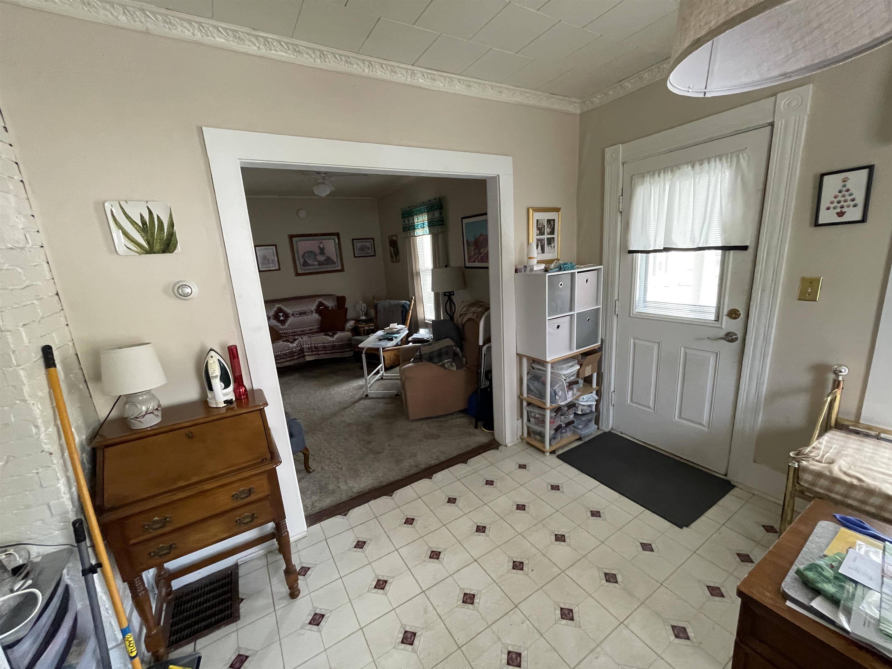 Berlin, NH 03570,122 York ST