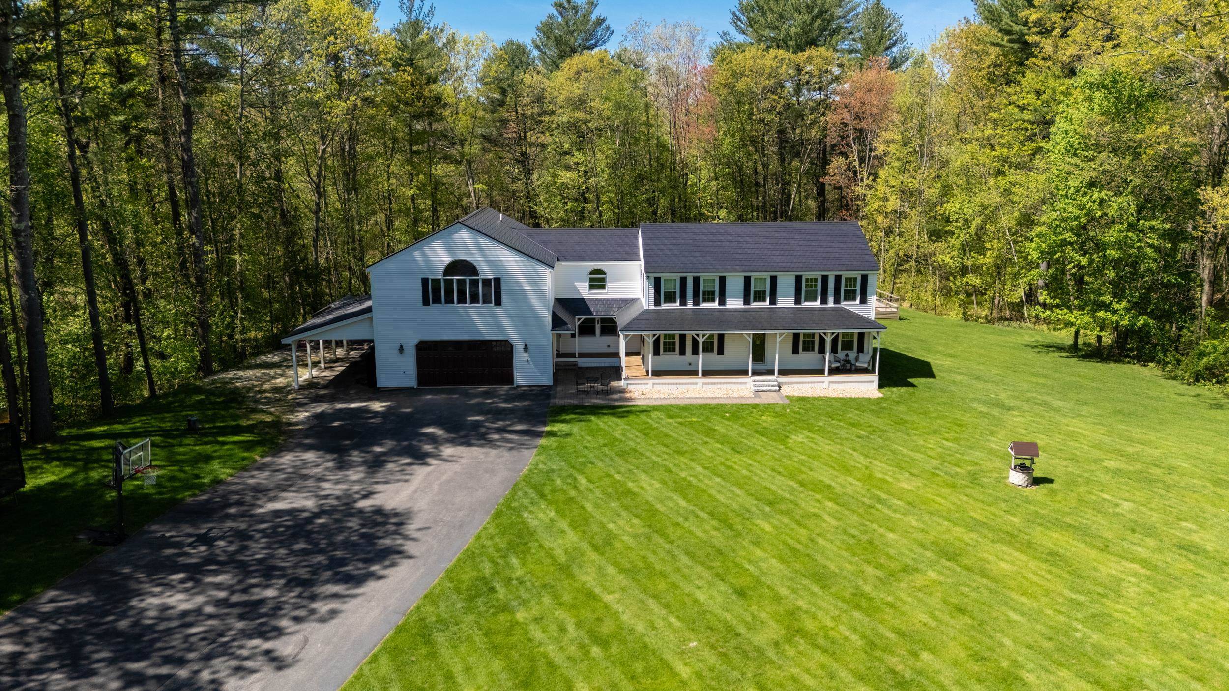 Hudson, NH 03051,9 Williams DR