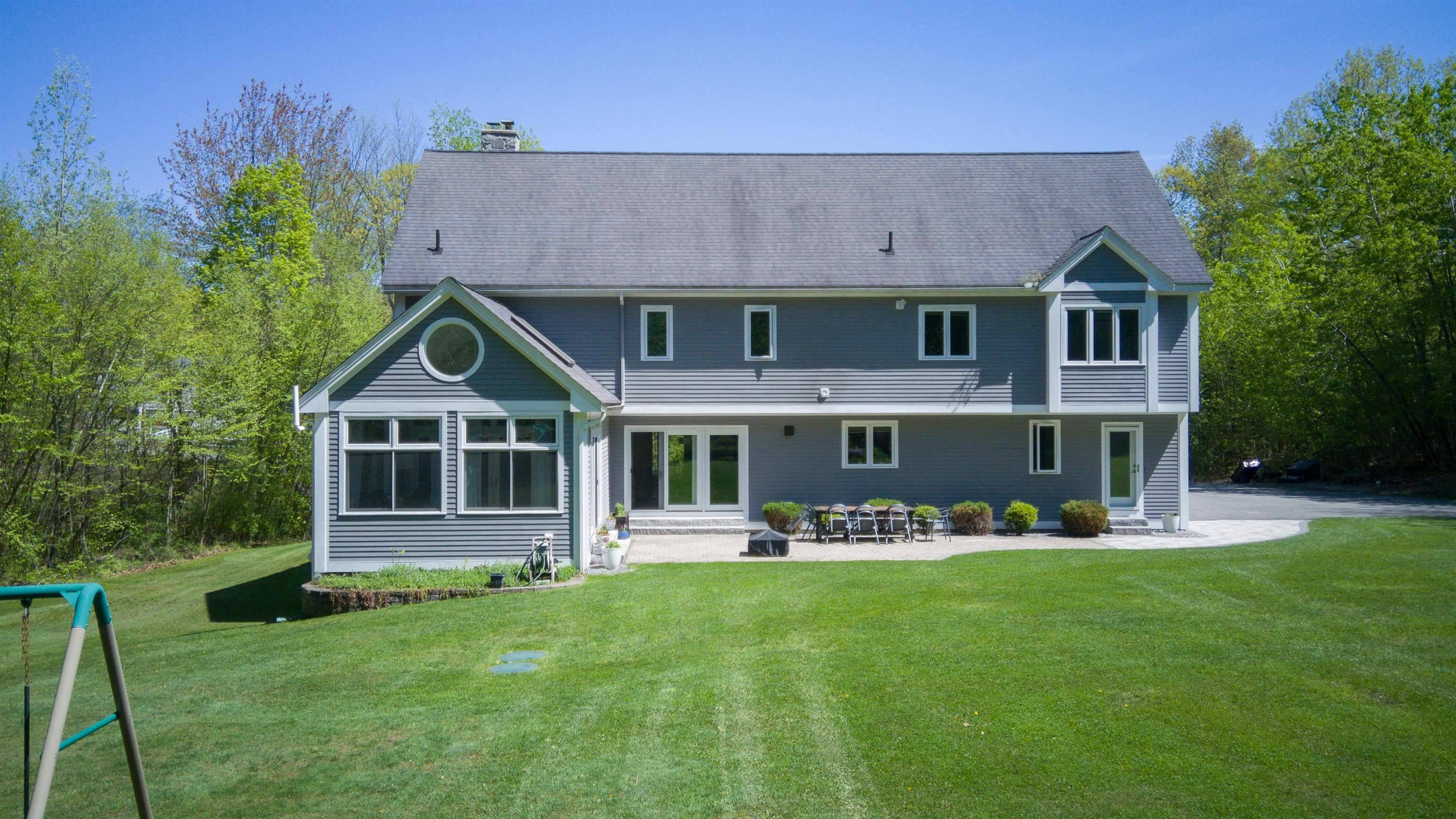Hampstead, NH 03841,700 Main ST