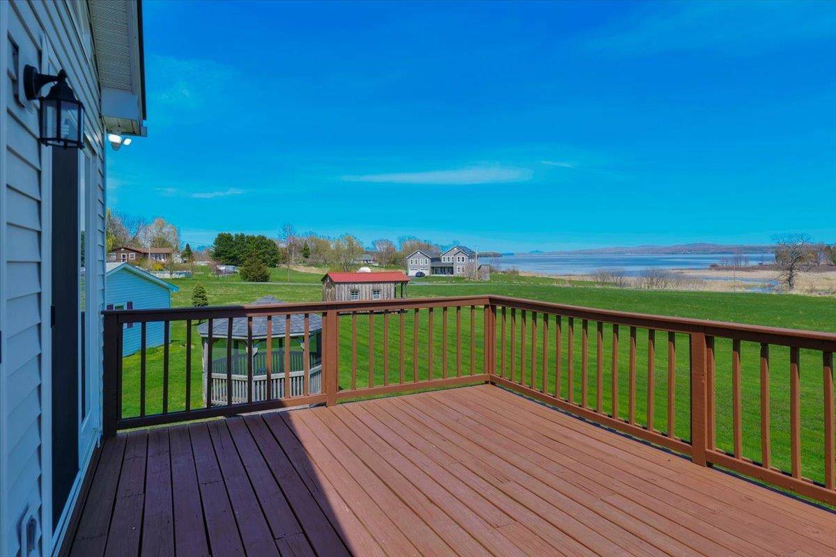 Grand Isle, VT 05458,132 East Shore South