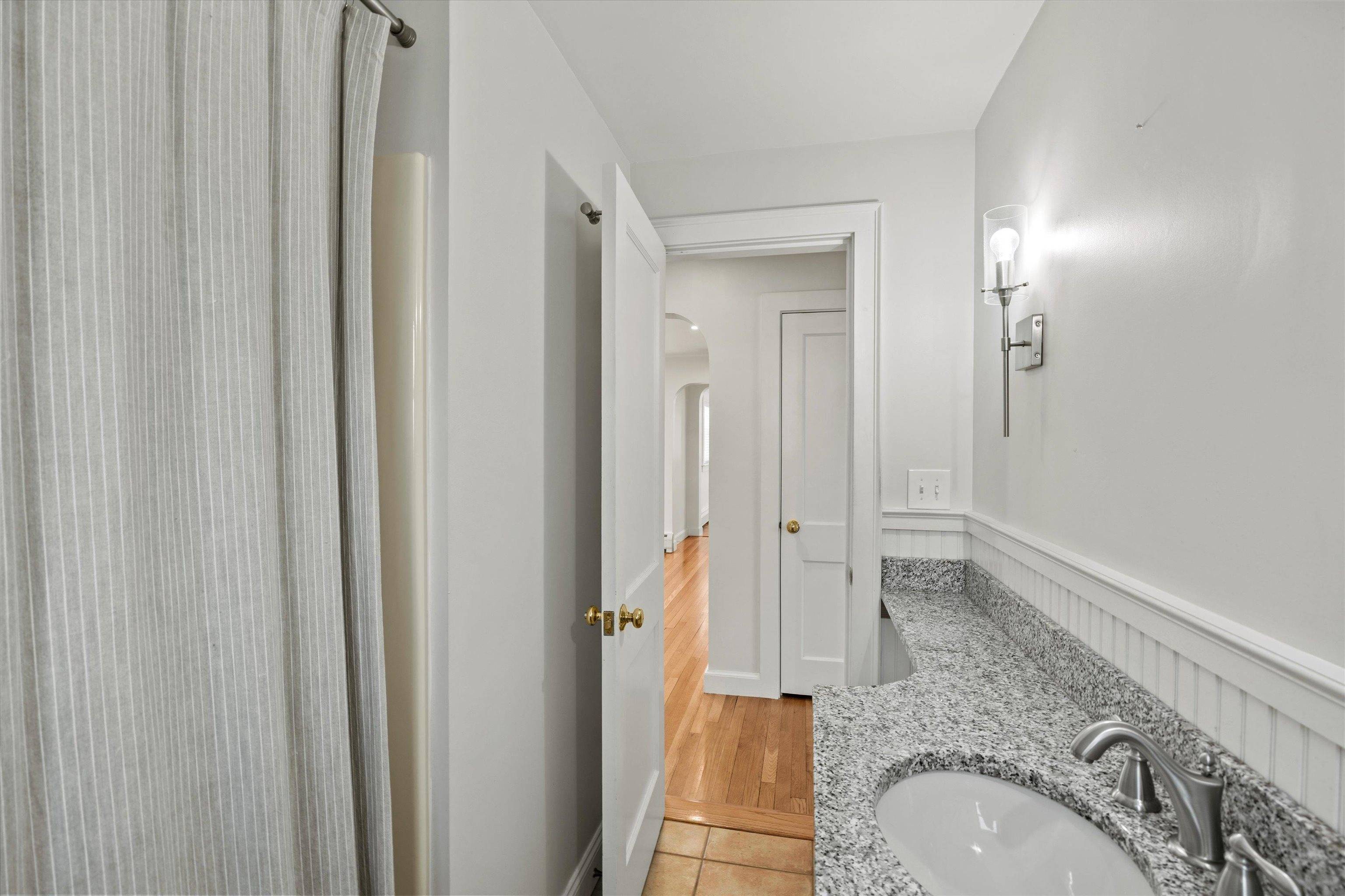 Manchester, NH 03104,265 Ashland ST
