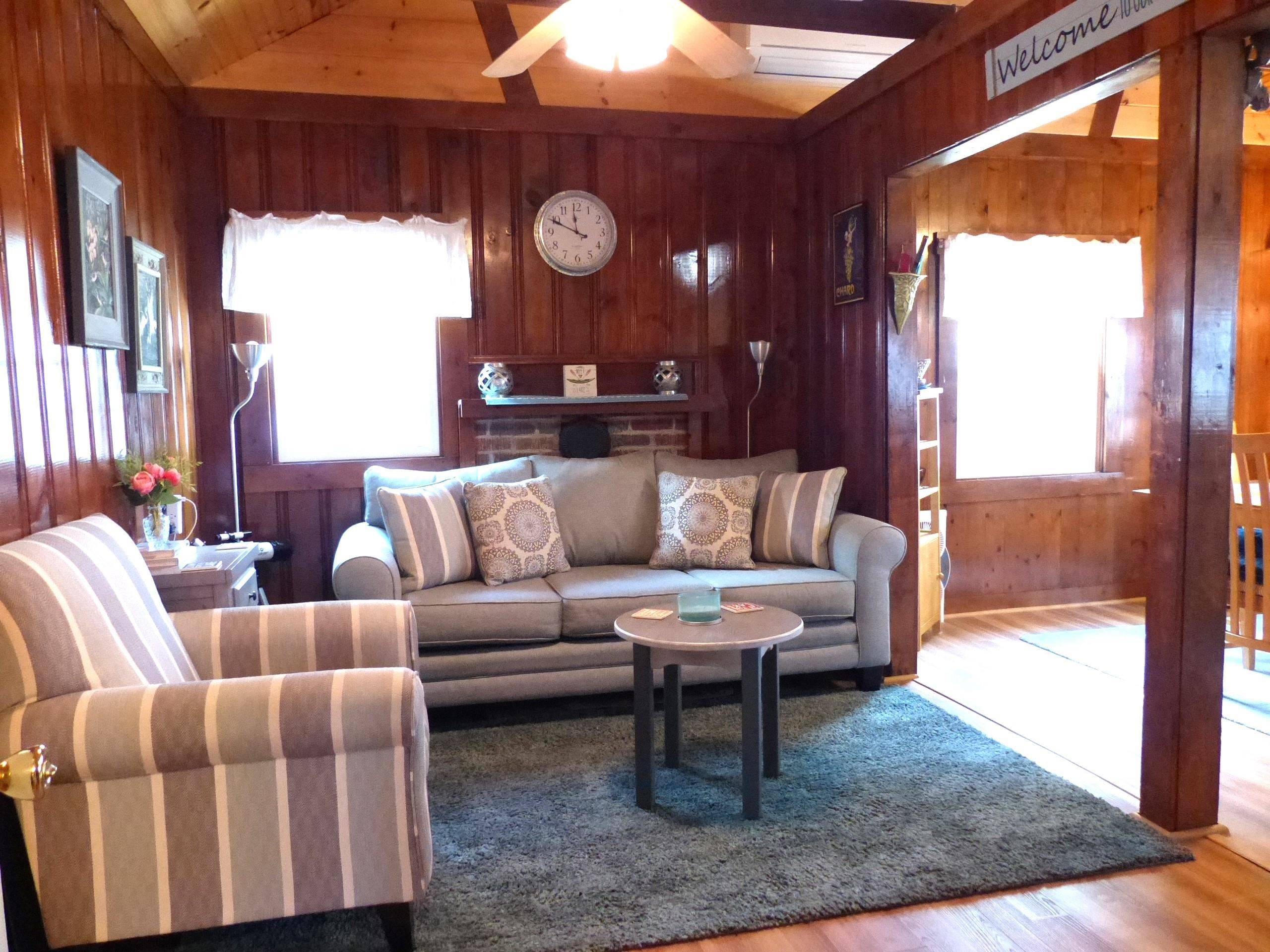 Gilmanton, NH 03237,20 Flintlock CIR