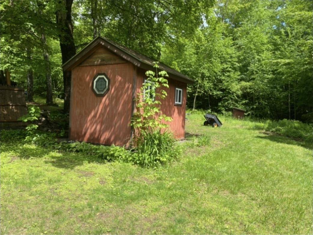 Richmond, NH 03470,250 Athol RD