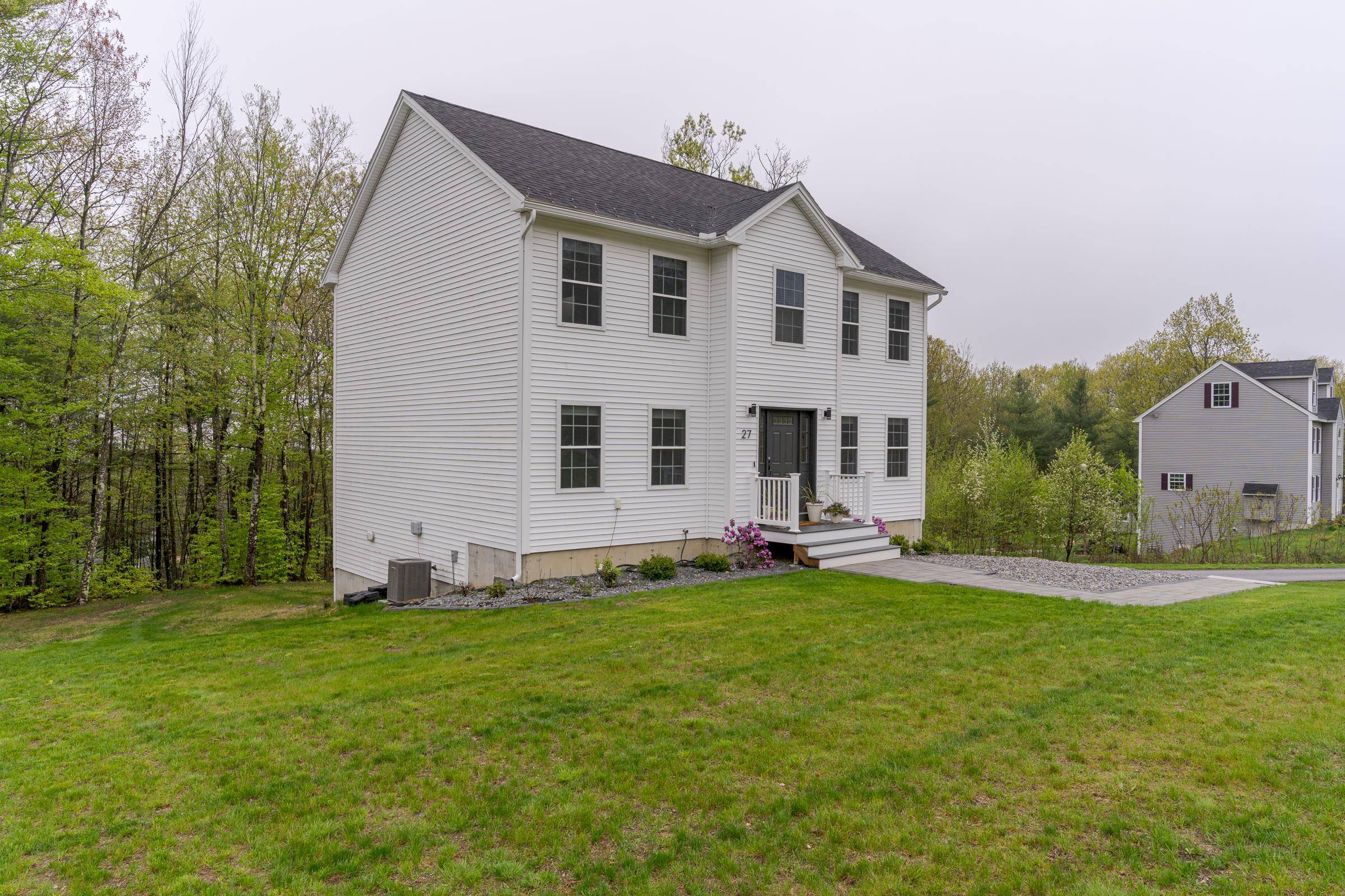 Rochester, NH 03867,27 Kelmar DR