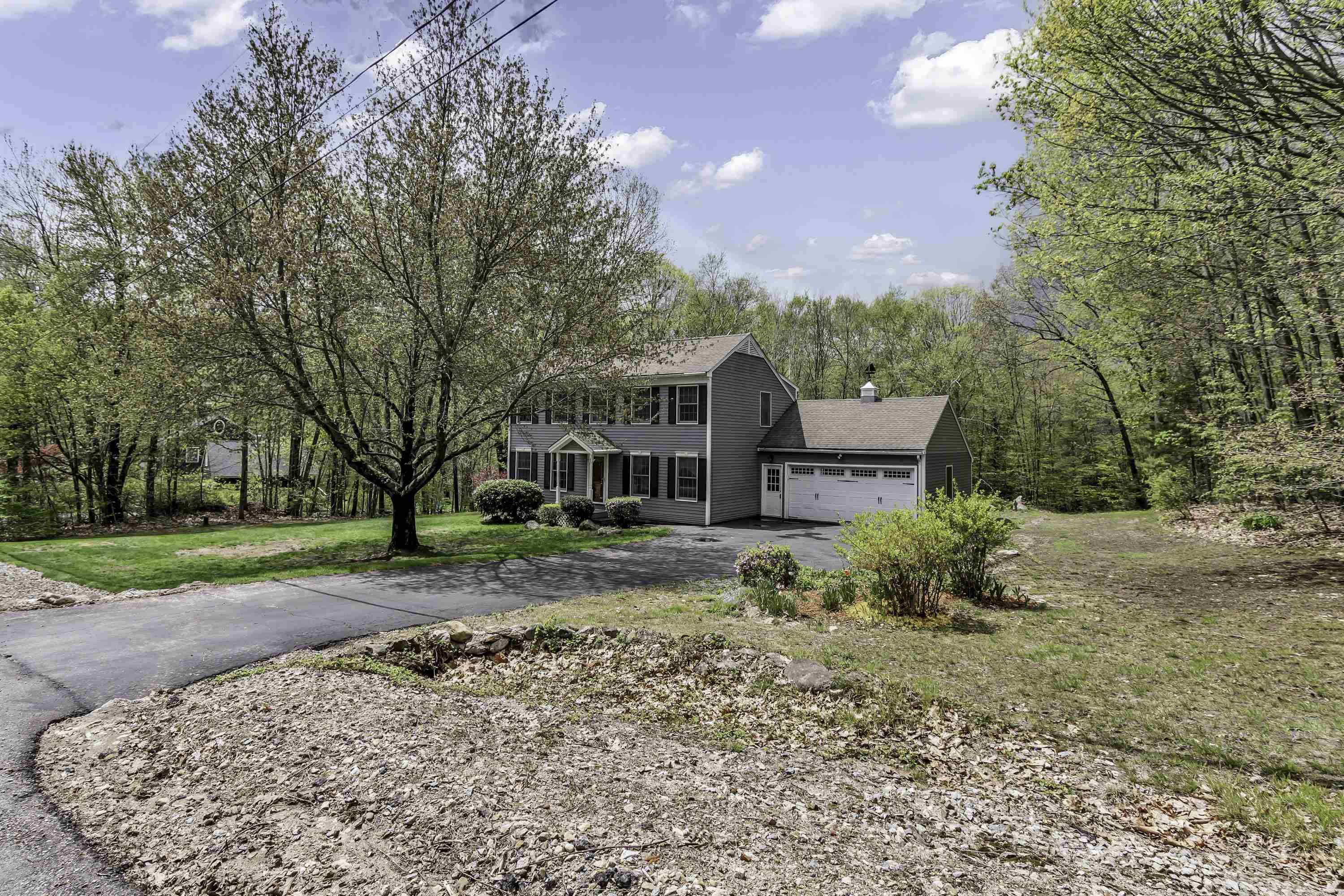 New Boston, NH 03070,60 Summit DR