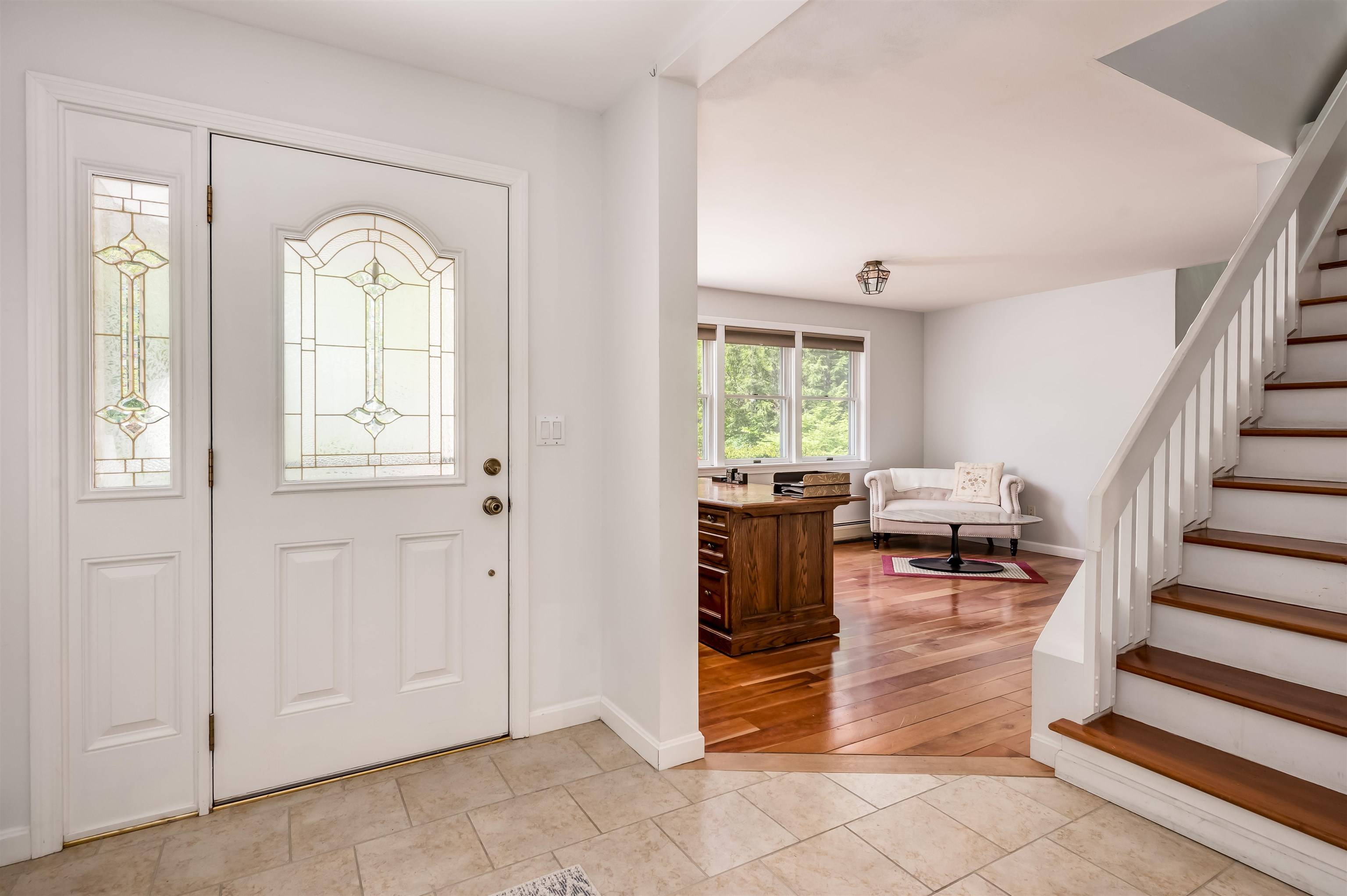 Durham, NH 03824,4 Rocky LN