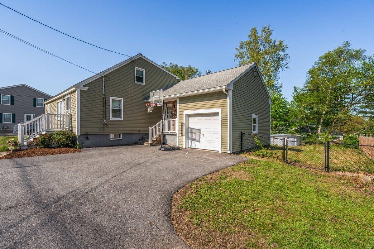 Salem, NH 03079,70 North Policy ST