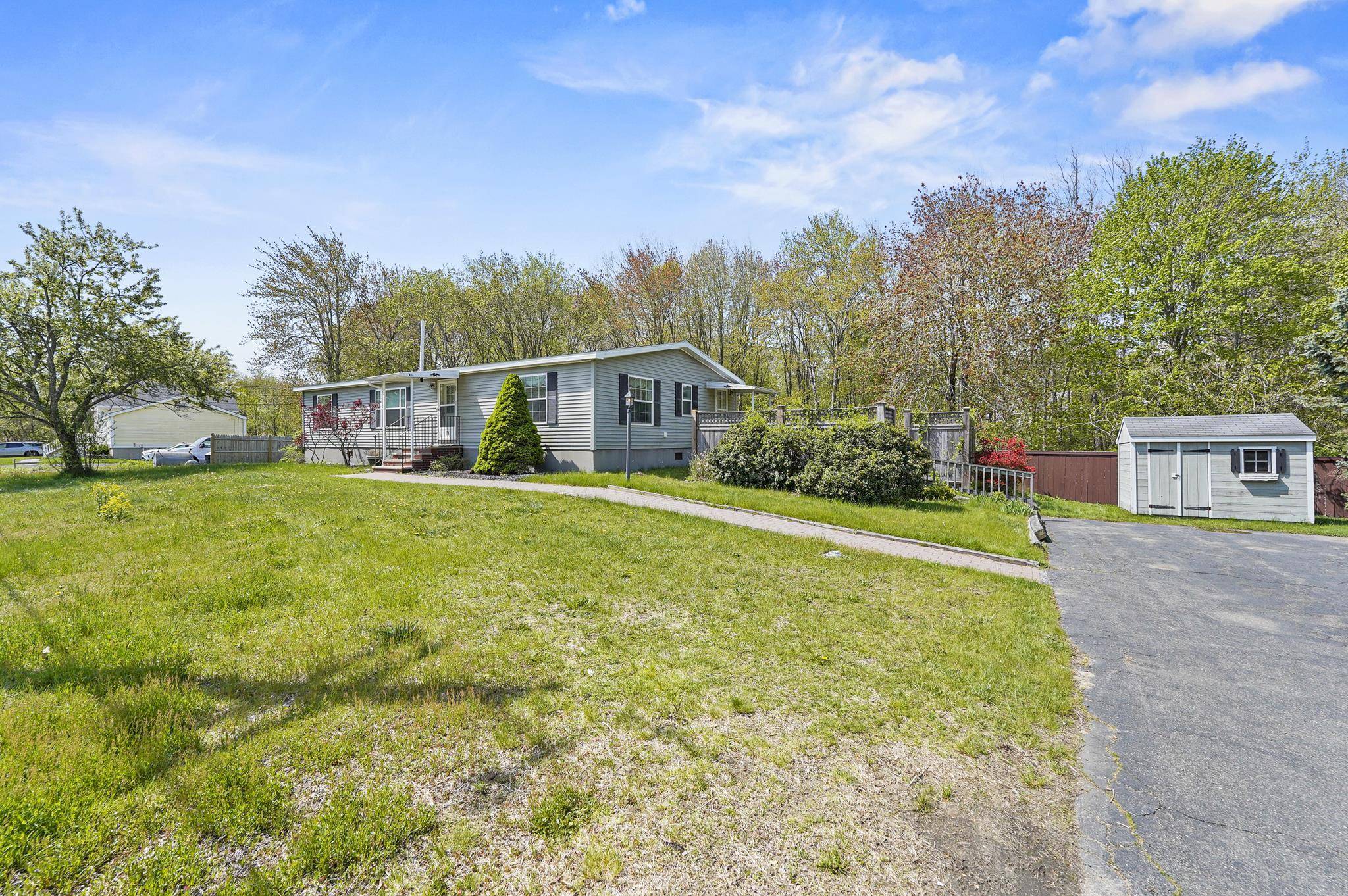 Seabrook, NH 03874,71 Causeway ST